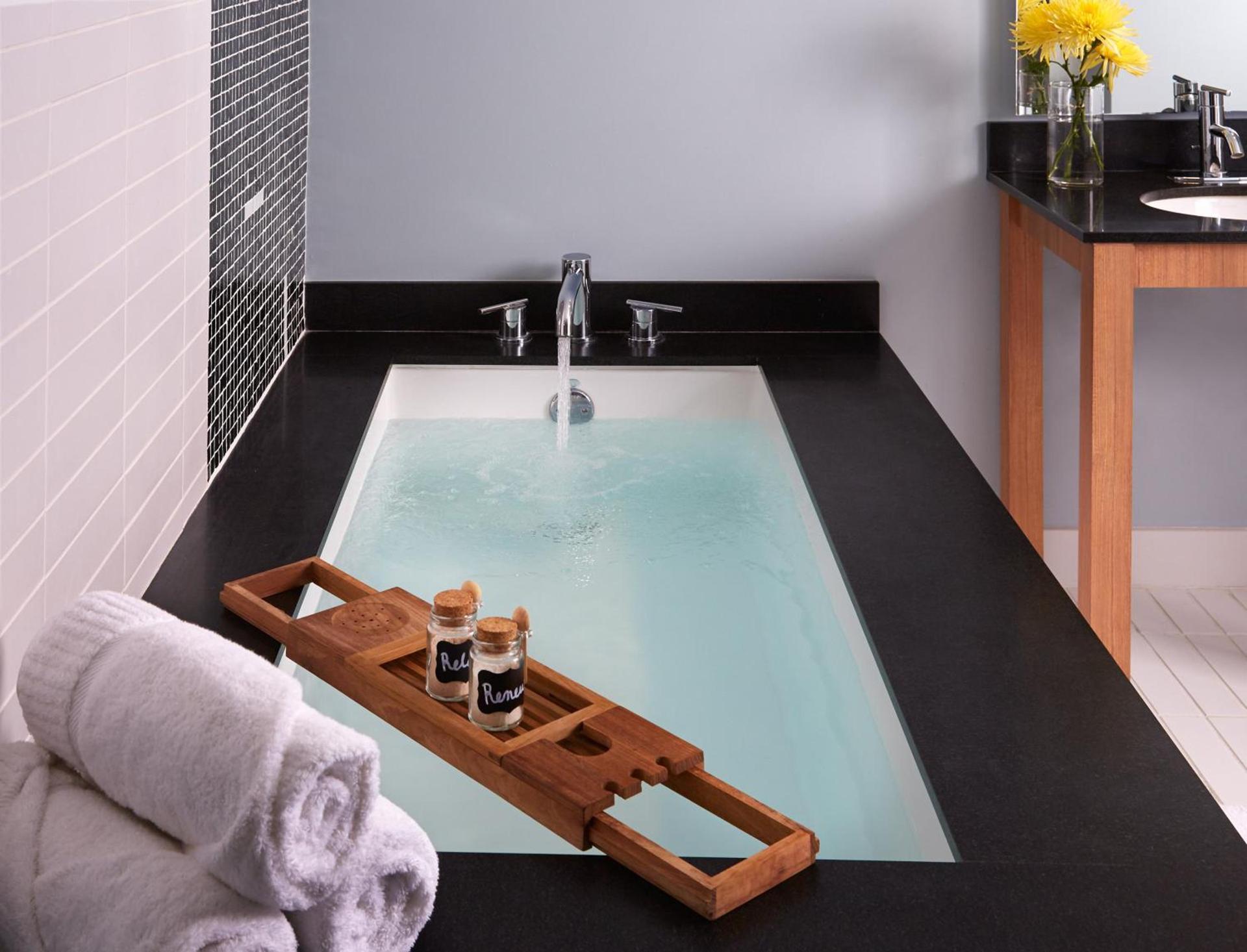 Kimpton Shorebreak Huntington Beach Resort by IHG photo 41