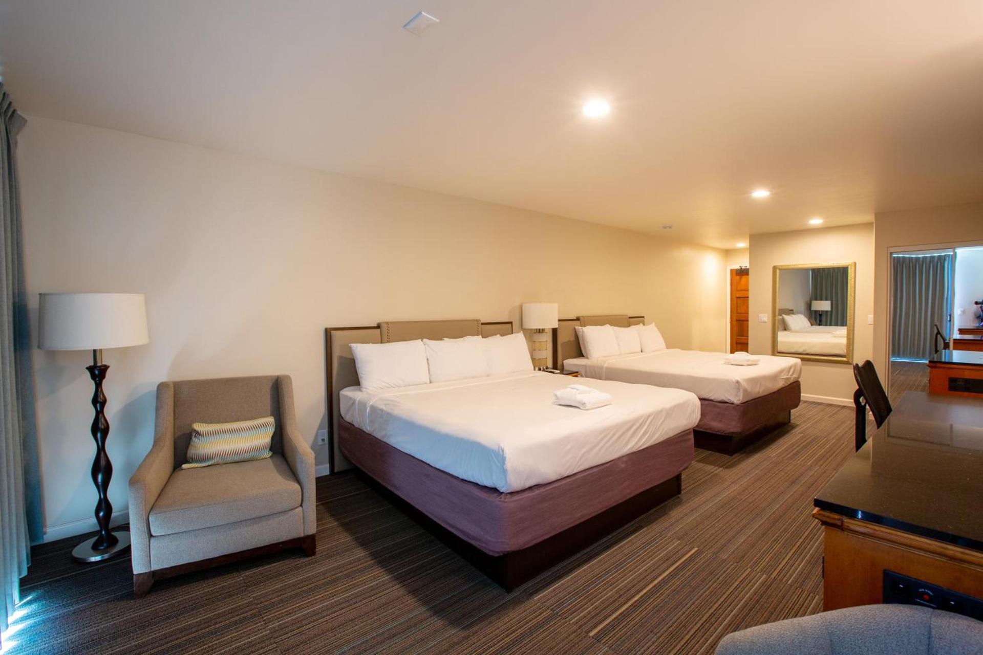 Moonlight Beach Motel photo 60