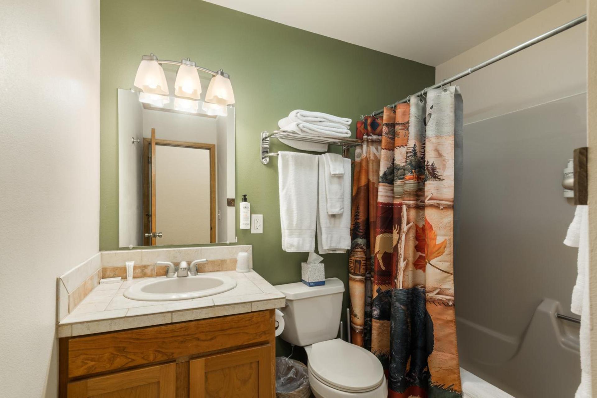 Ponderosa Lodge photo 33