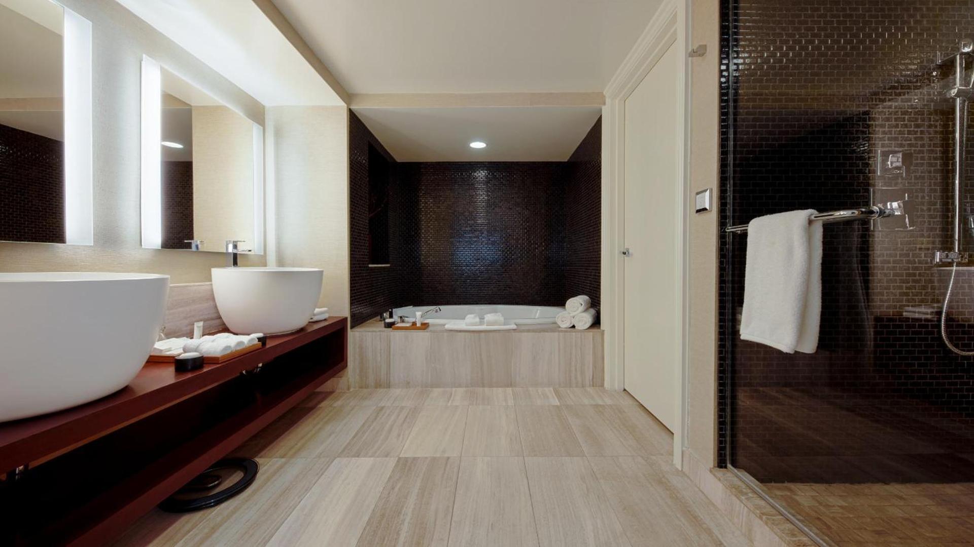 Nobu Las Vegas, A Caesars Destination photo 13