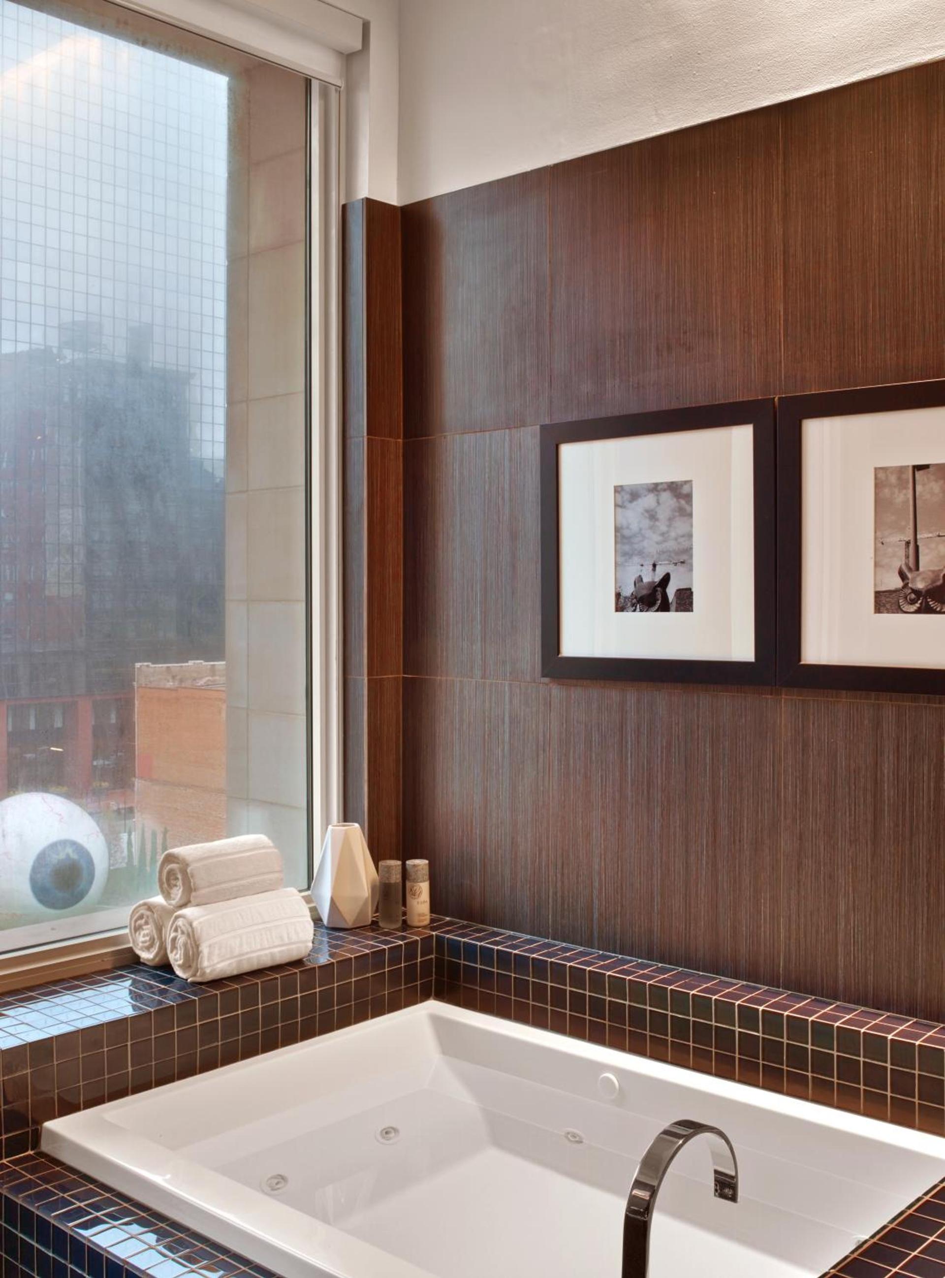 The Joule Dallas photo 42