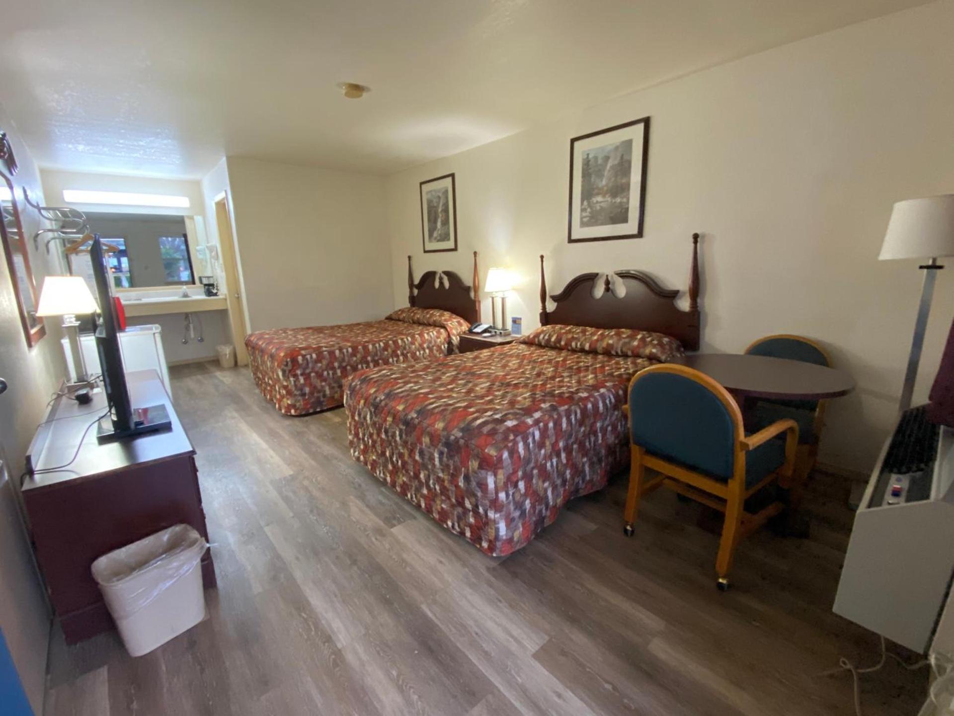 El Rancho Motel photo 17