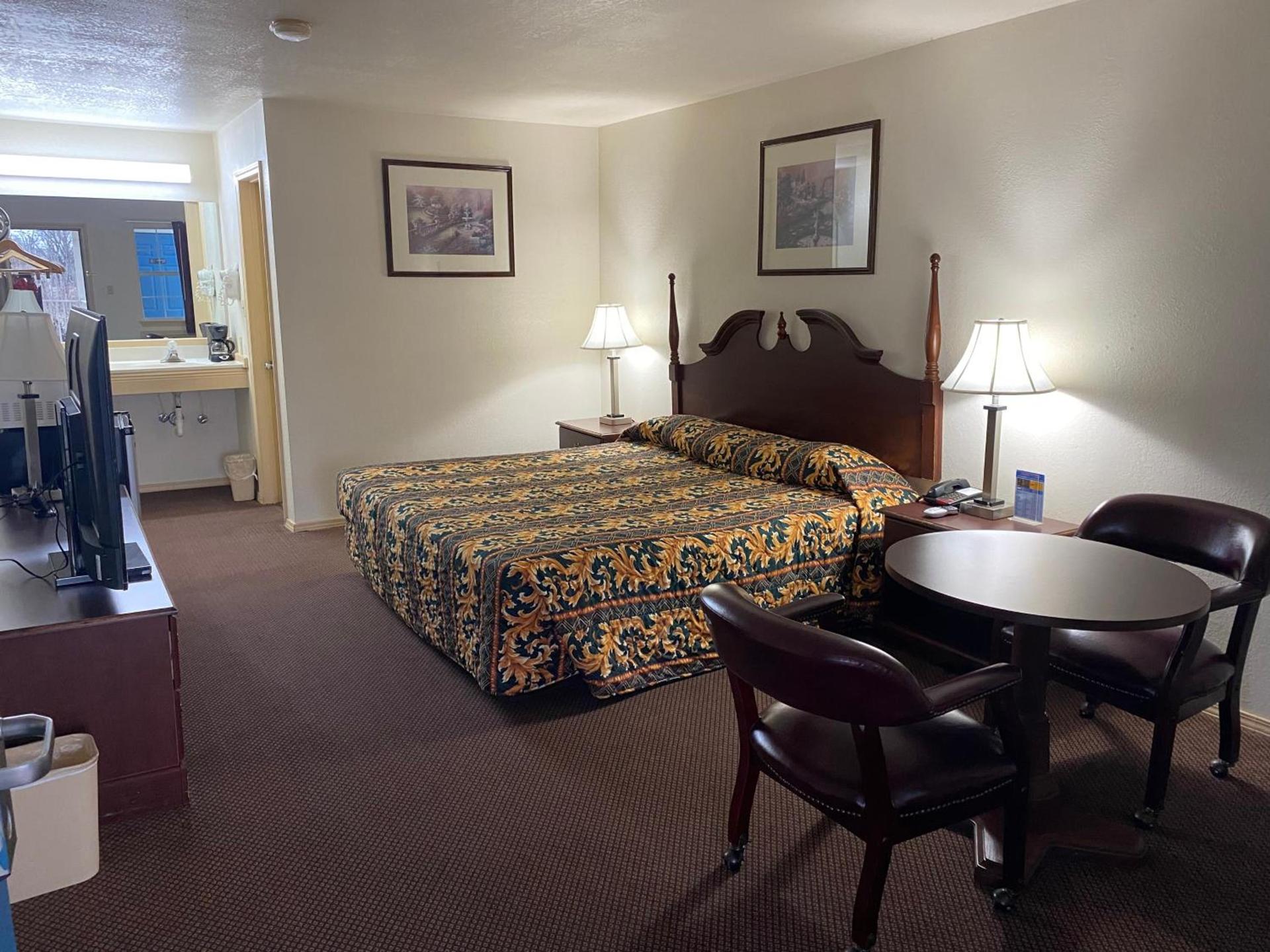 El Rancho Motel photo 13