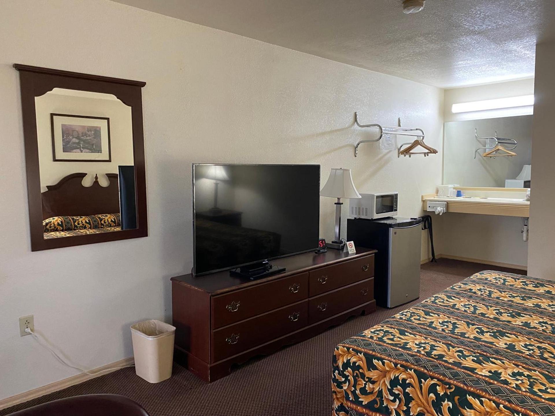 El Rancho Motel photo 14