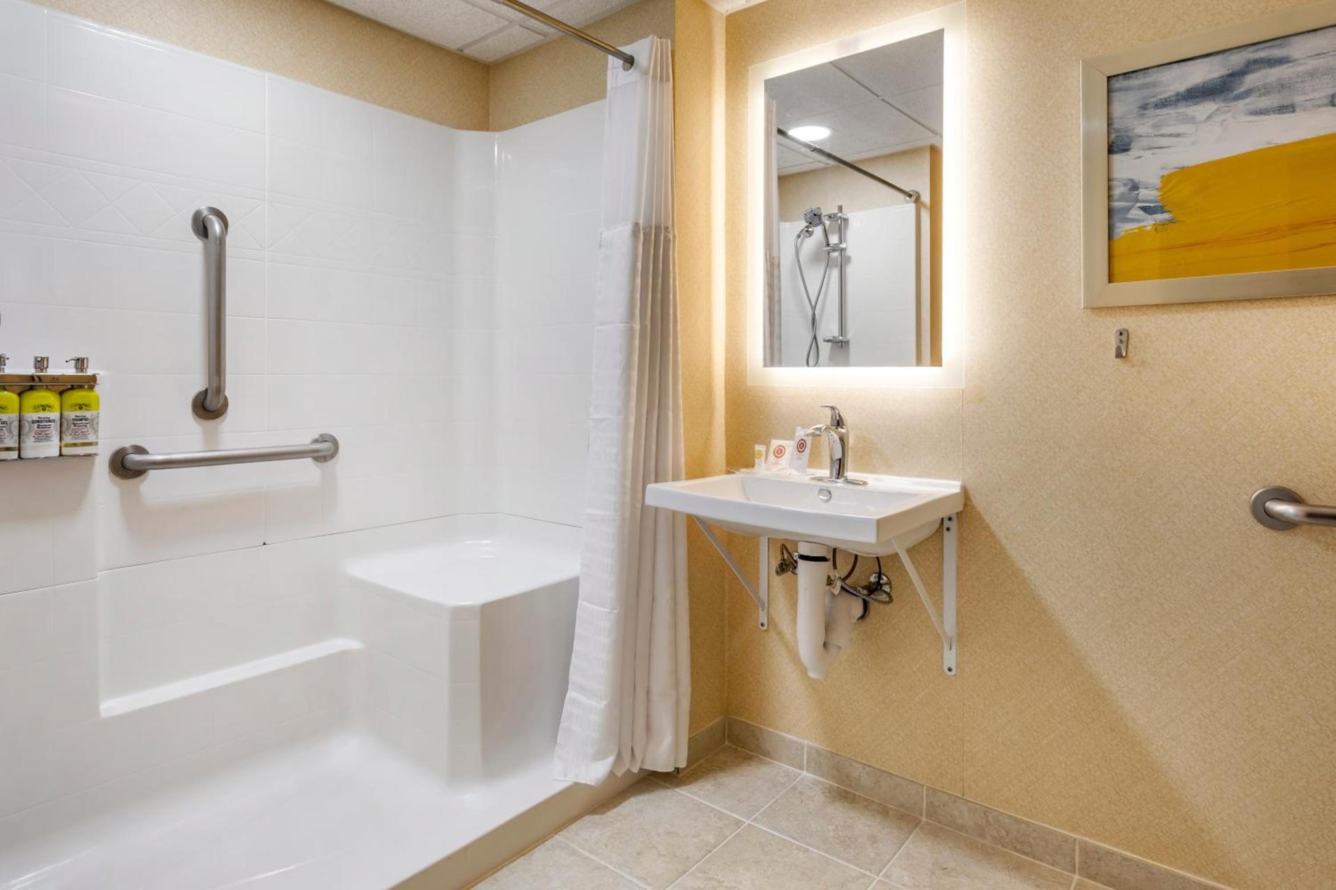 Comfort Inn Paramus - Hackensack photo 15