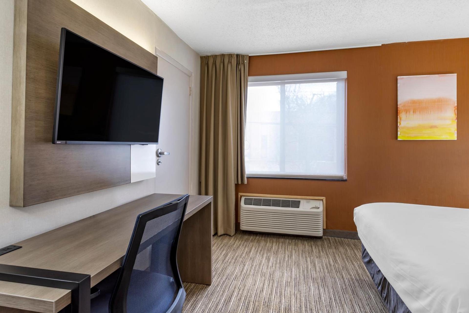 Comfort Inn Paramus - Hackensack photo 19