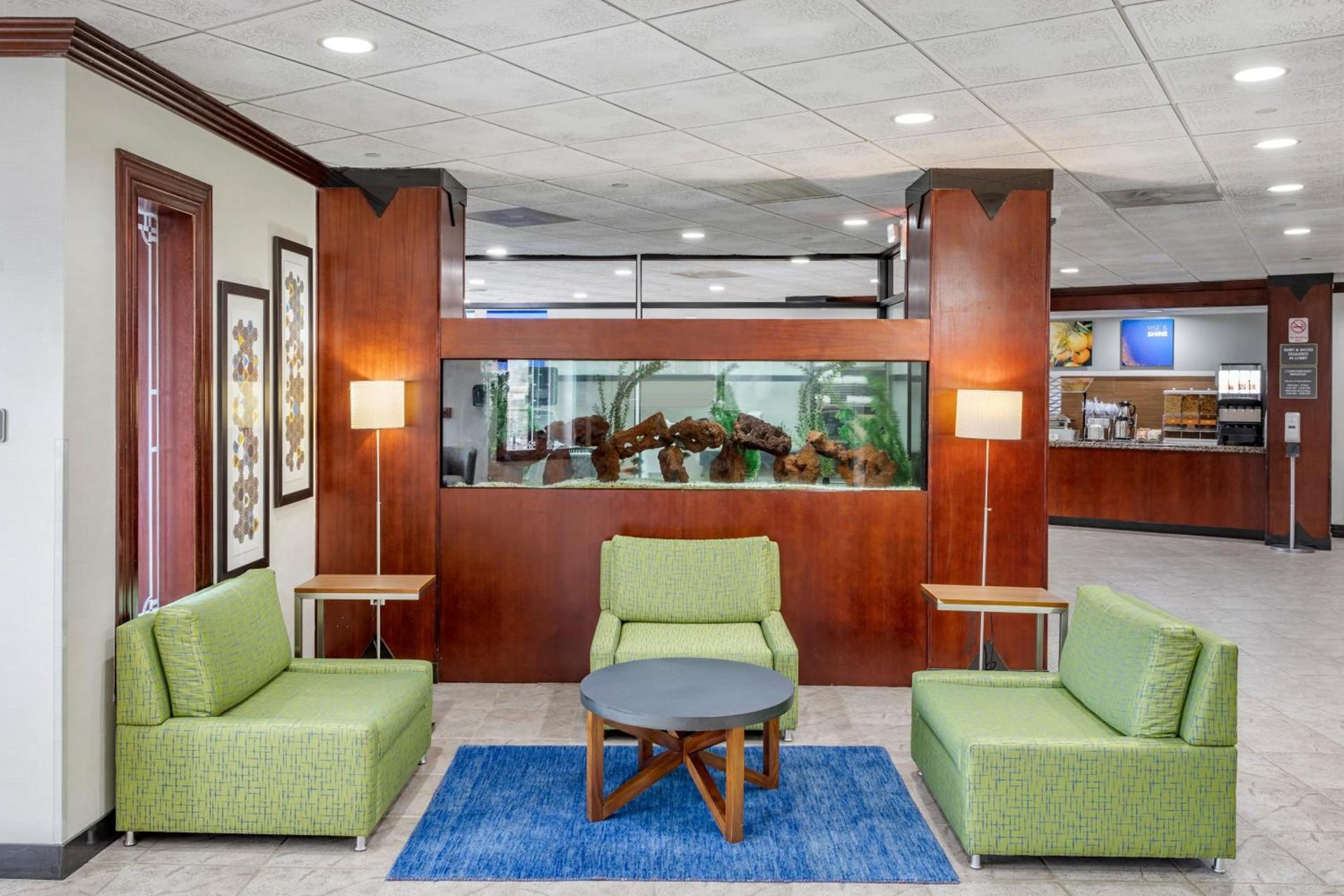 Comfort Inn Paramus - Hackensack photo 28
