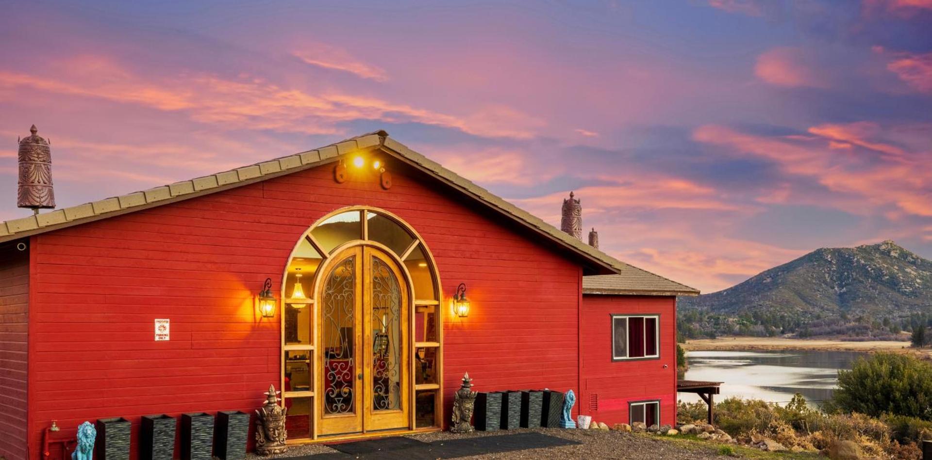 Quiet Mind Mountain Lodge, Retreat & Spa photo 81