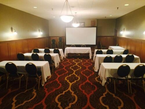 Studio 6 Suites Butte MT I-90 I-15 — hotel in Butte