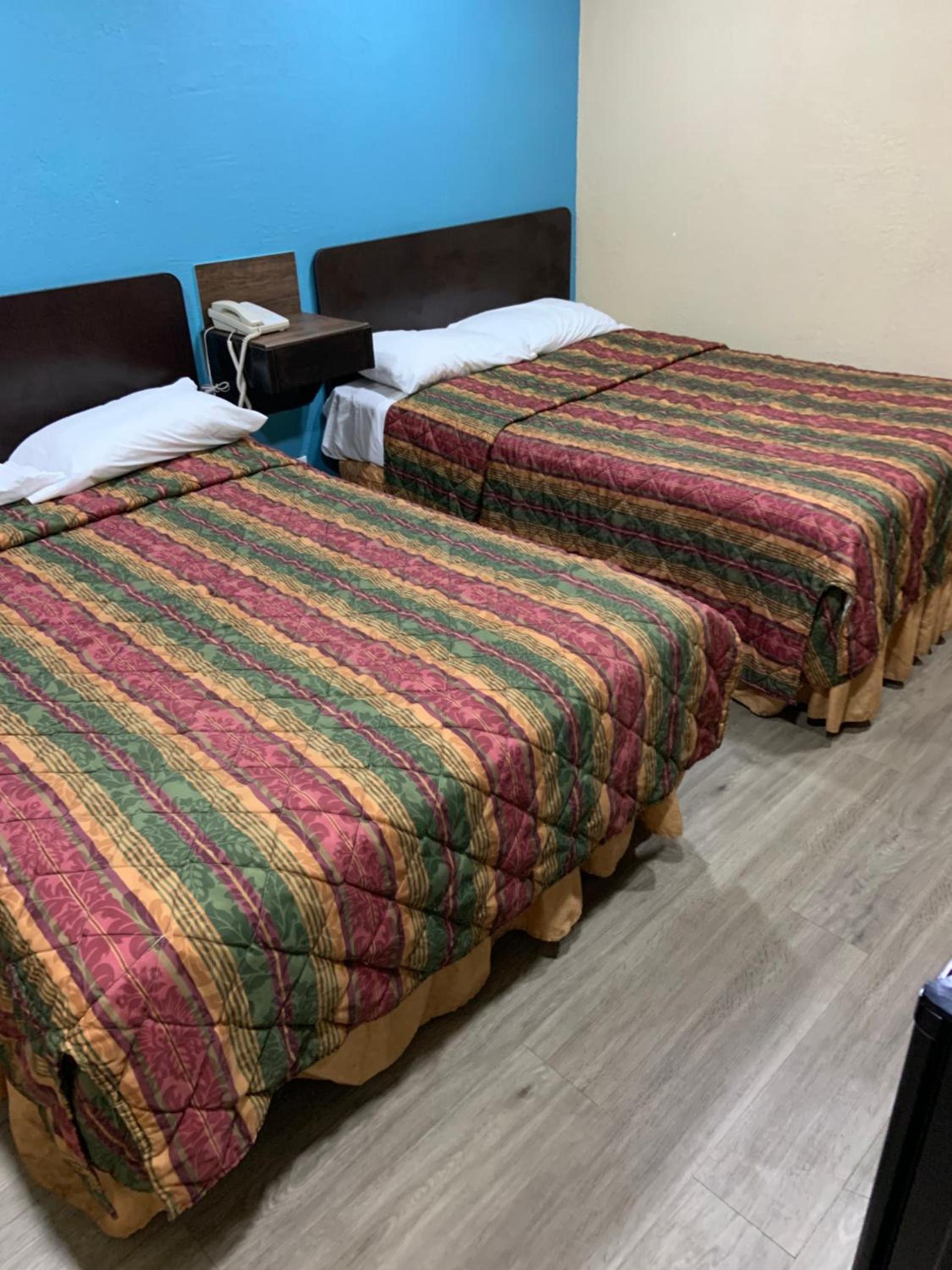 Royal Relax Inn photo 16