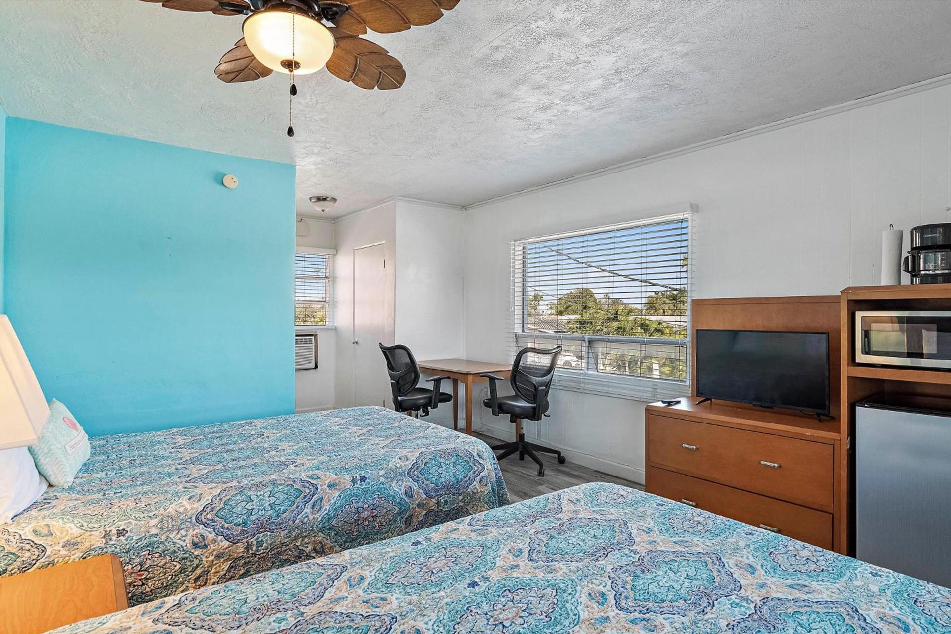 Malibu Resort Motel photo 16