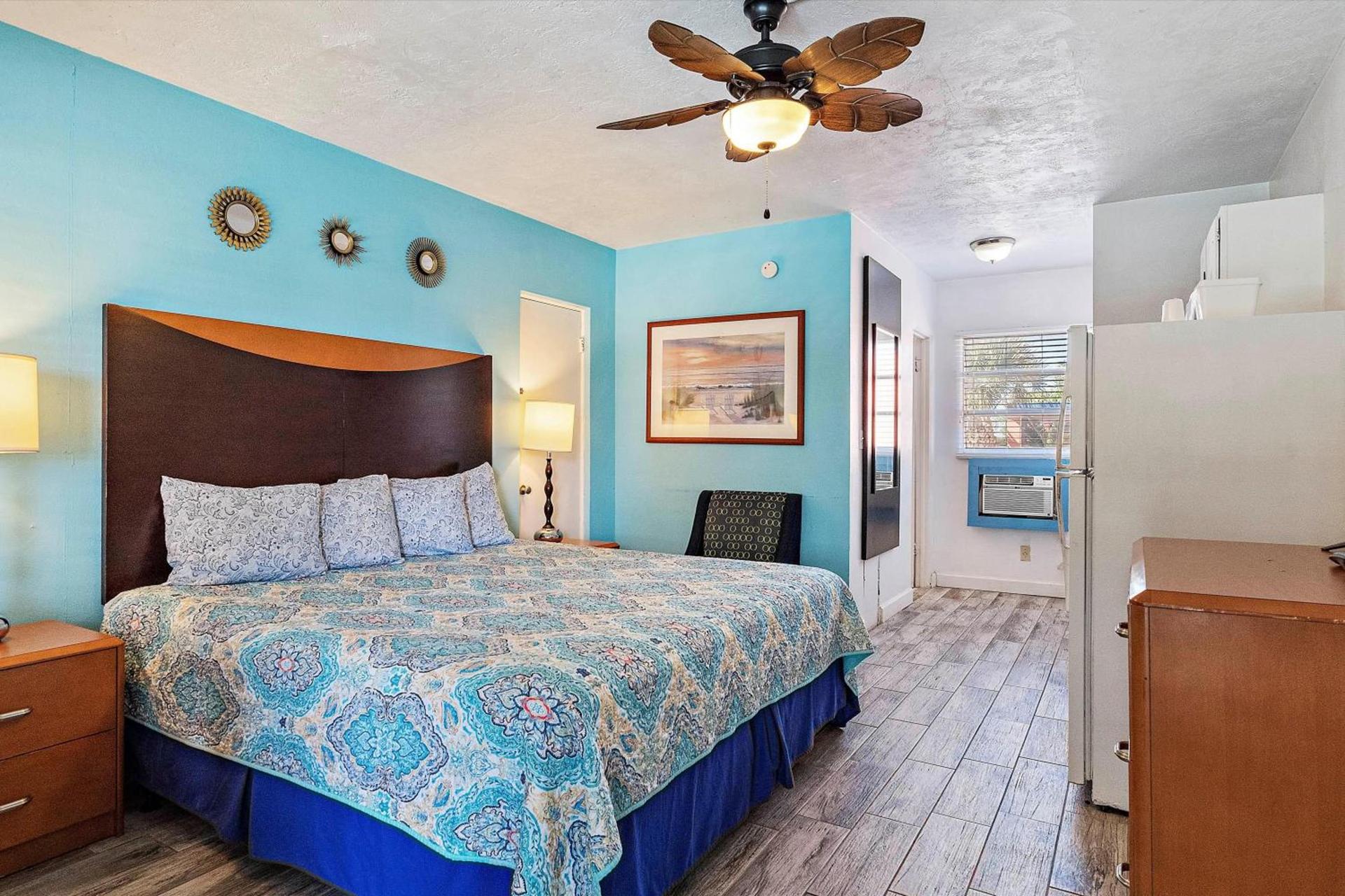Malibu Resort Motel photo 44