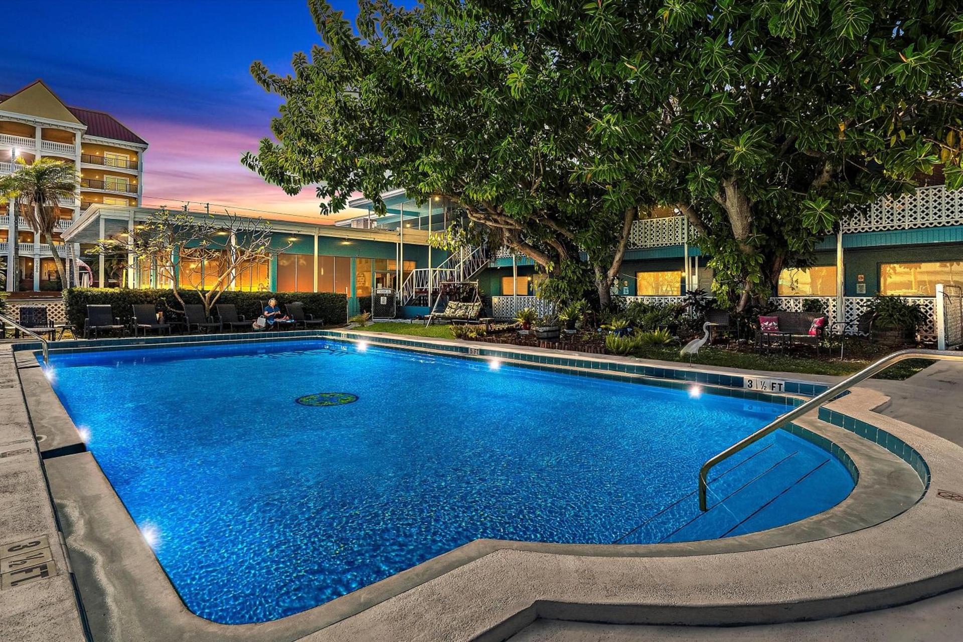 Malibu Resort Motel photo 2