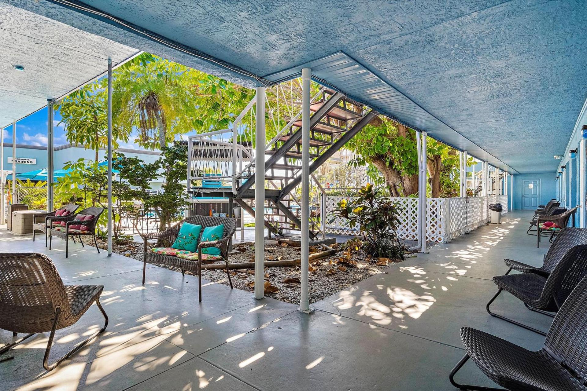 Malibu Resort Motel photo 47