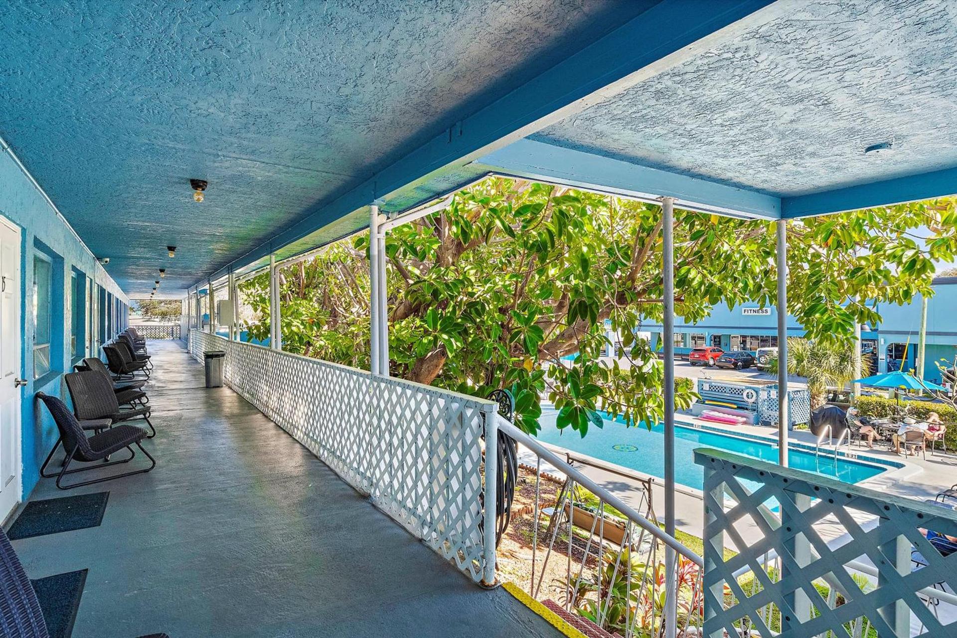 Malibu Resort Motel photo 46