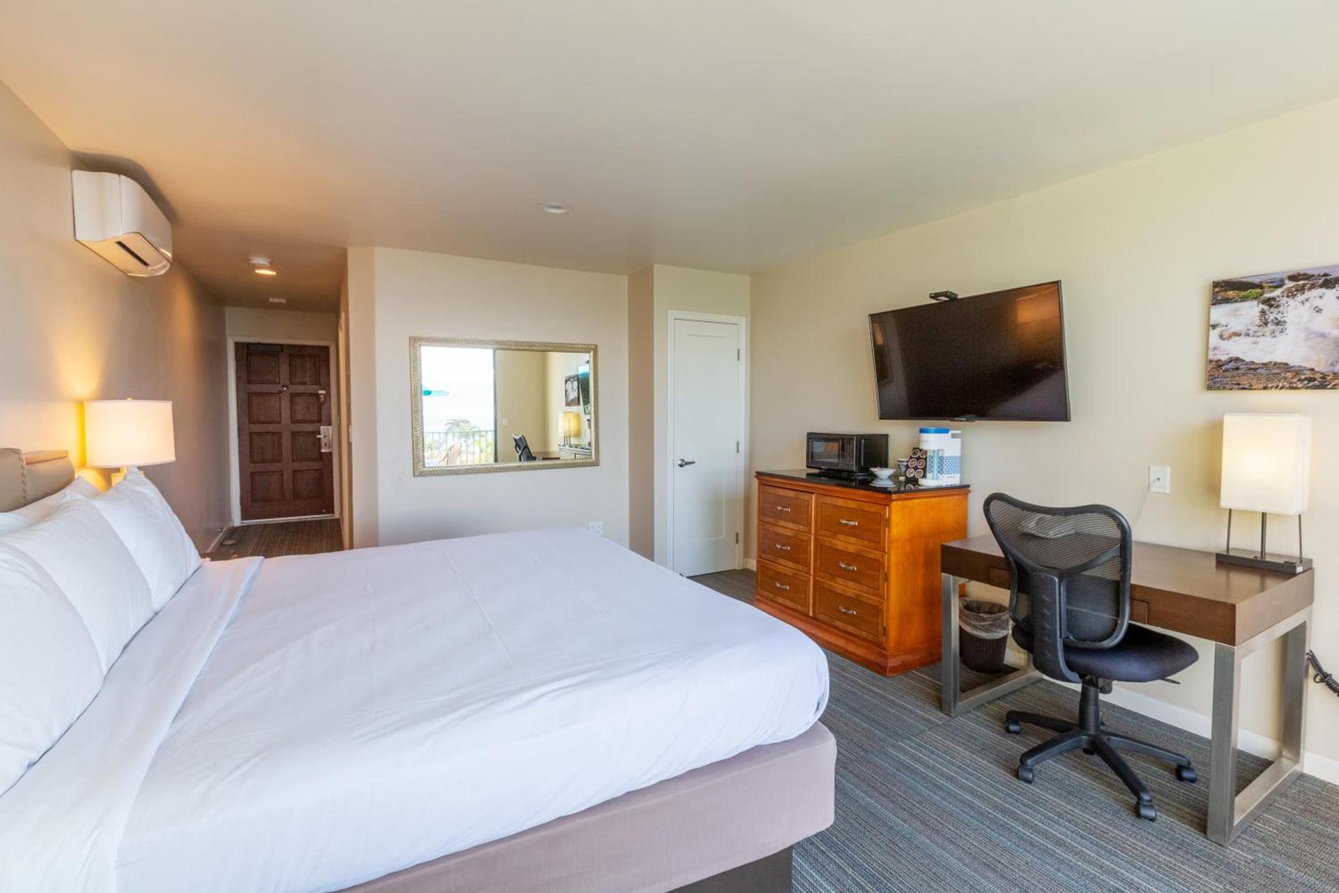 Moonlight Beach Motel photo 63