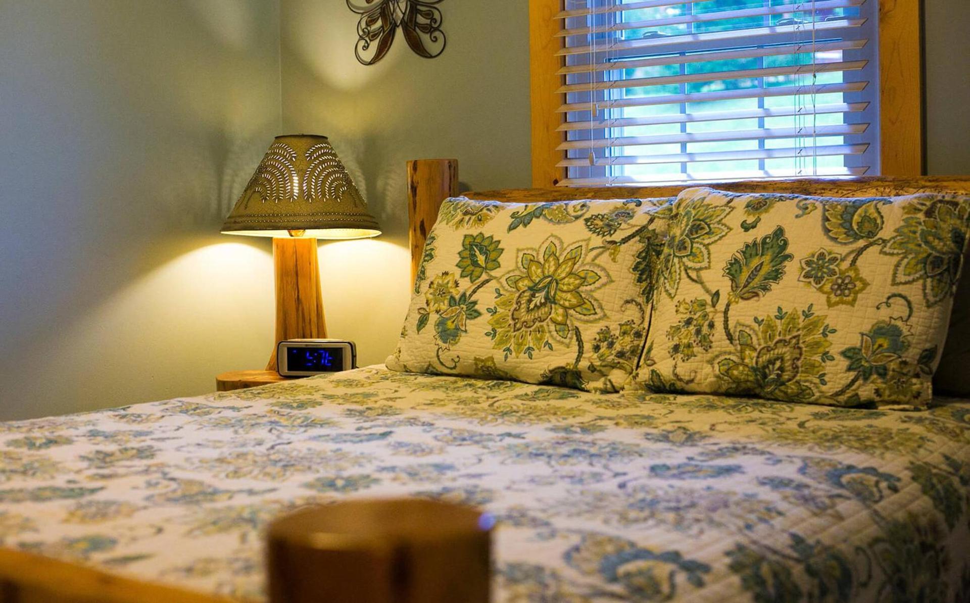 Blessing Lodge by Amish Country Lodging photo 42