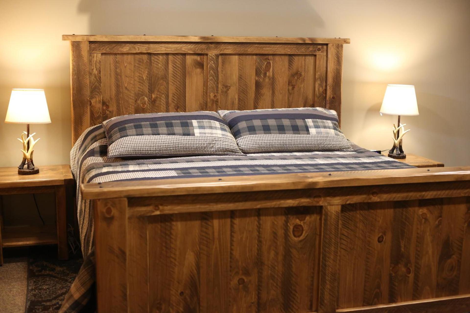 Blessing Lodge by Amish Country Lodging photo 7