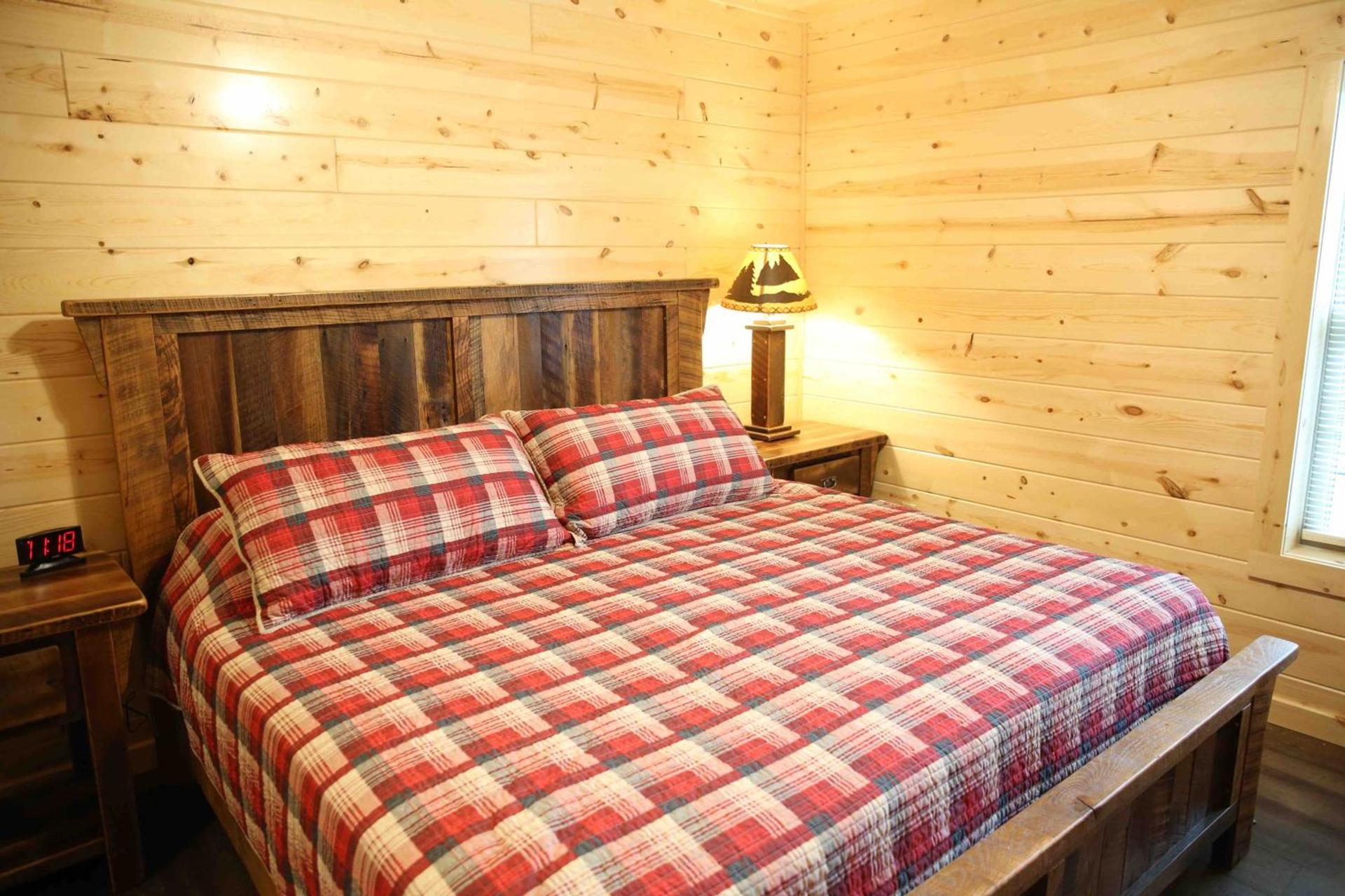 Blessing Lodge by Amish Country Lodging photo 27
