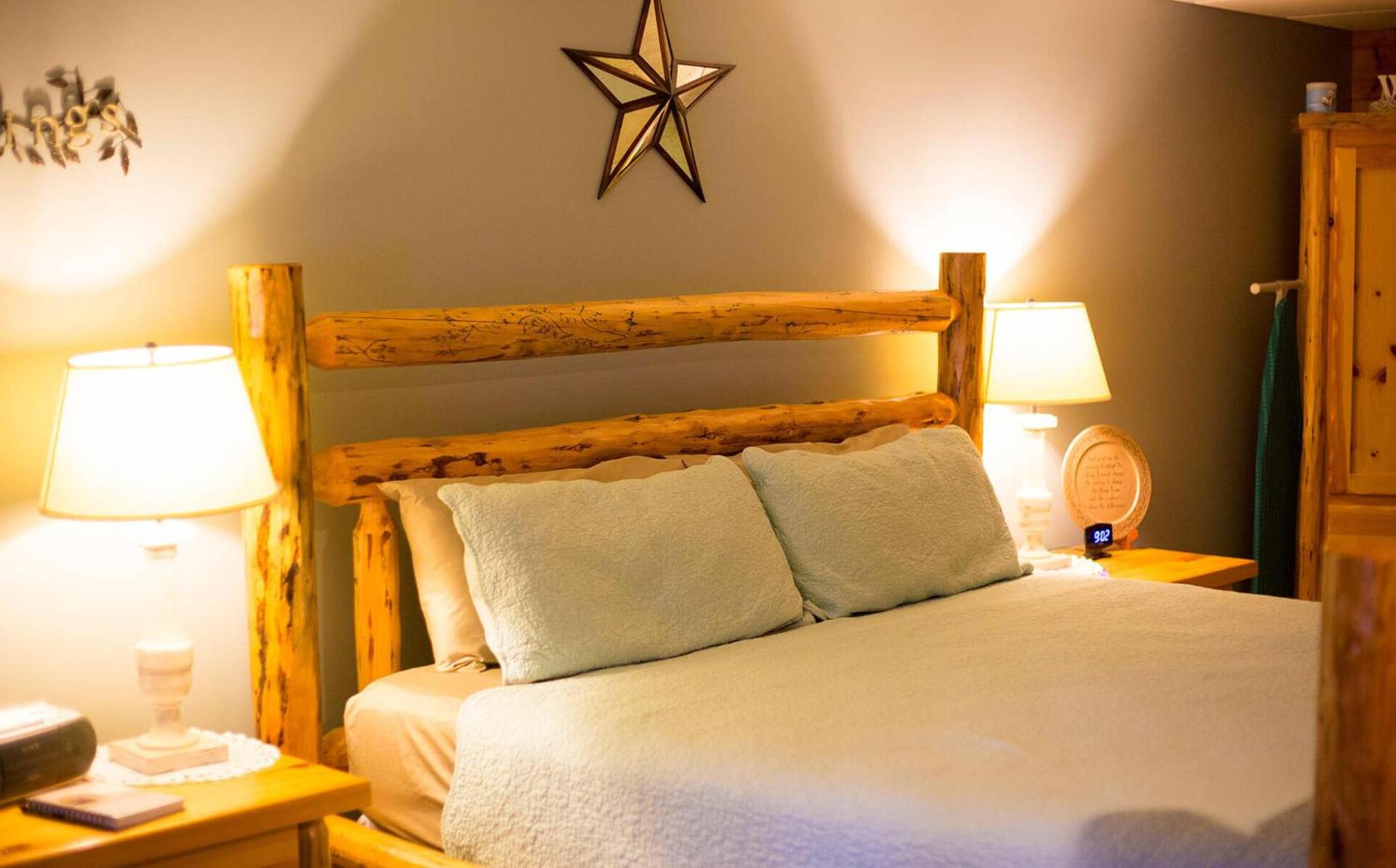 Blessing Lodge by Amish Country Lodging photo 4
