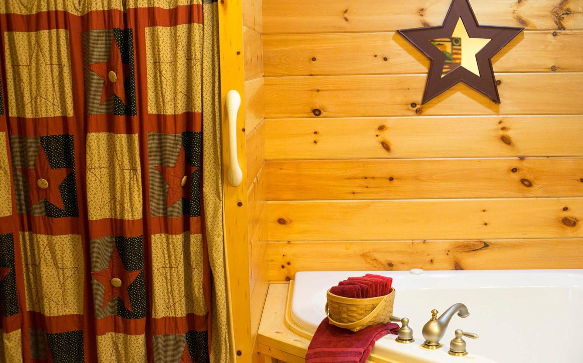 Blessing Lodge by Amish Country Lodging photo 24