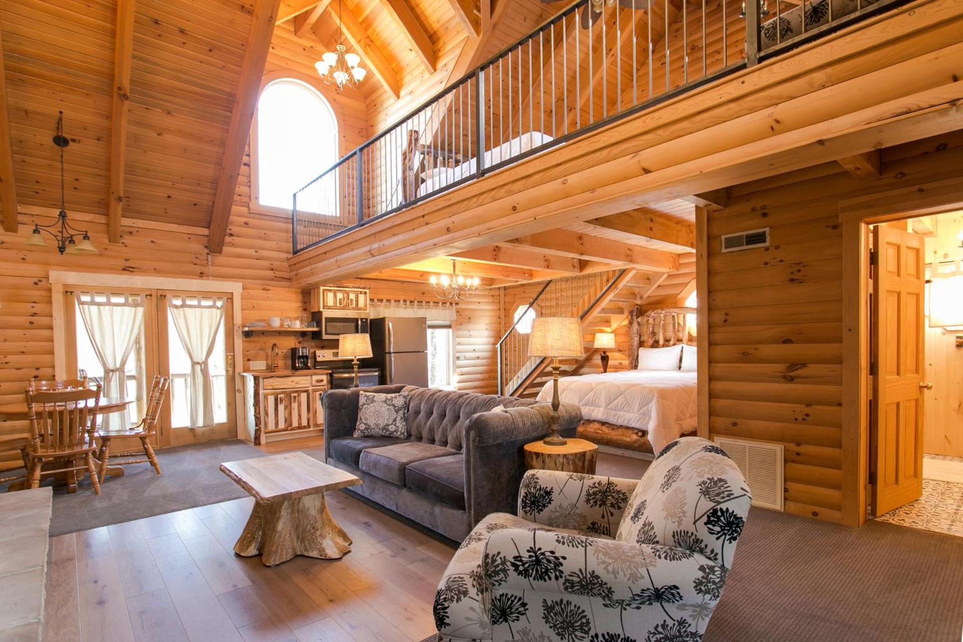 Coblentz Country Lodge by Amish Country Lodging photo 43