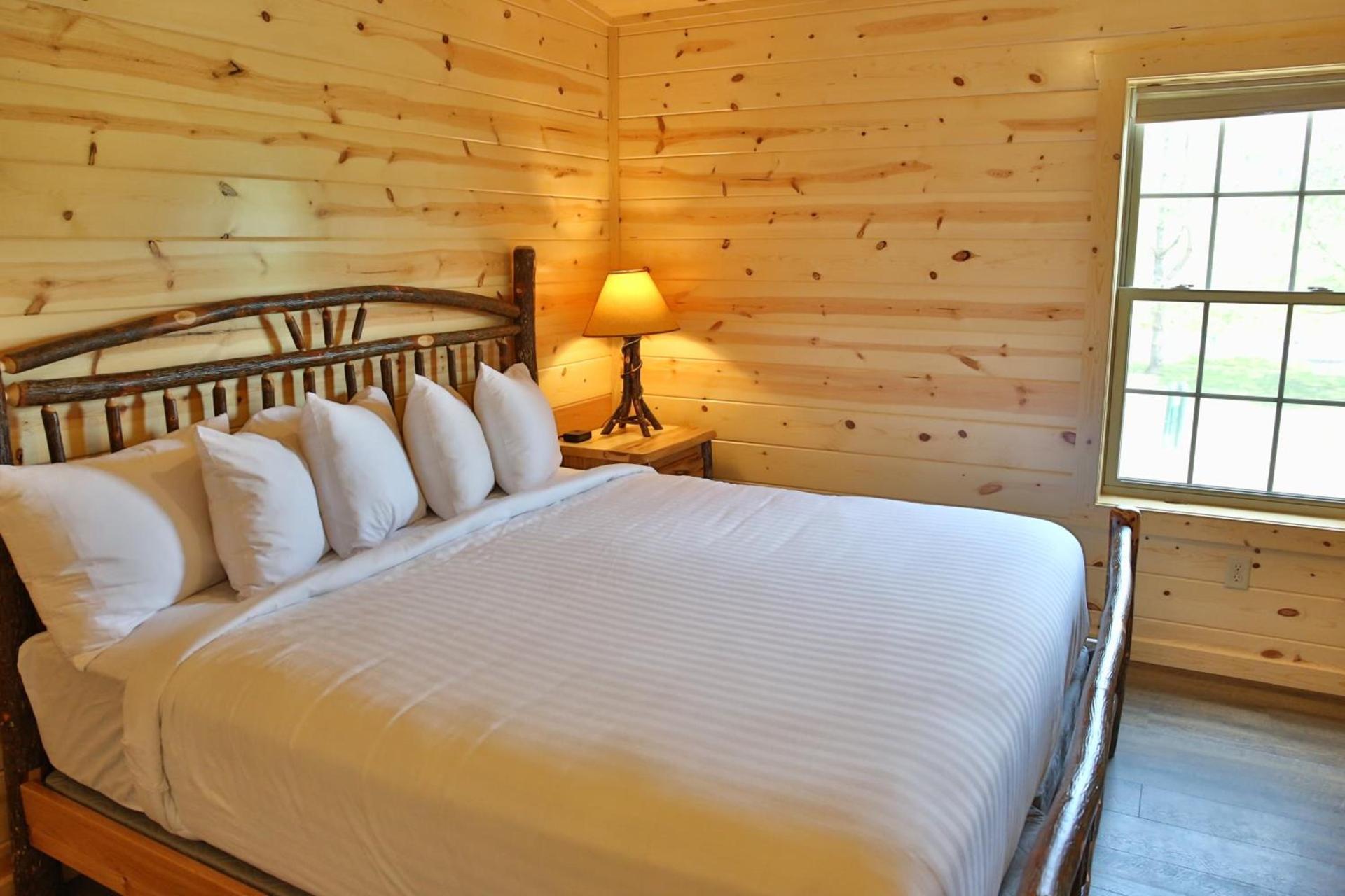 Waterview Lodge by Amish Country Lodging photo 8