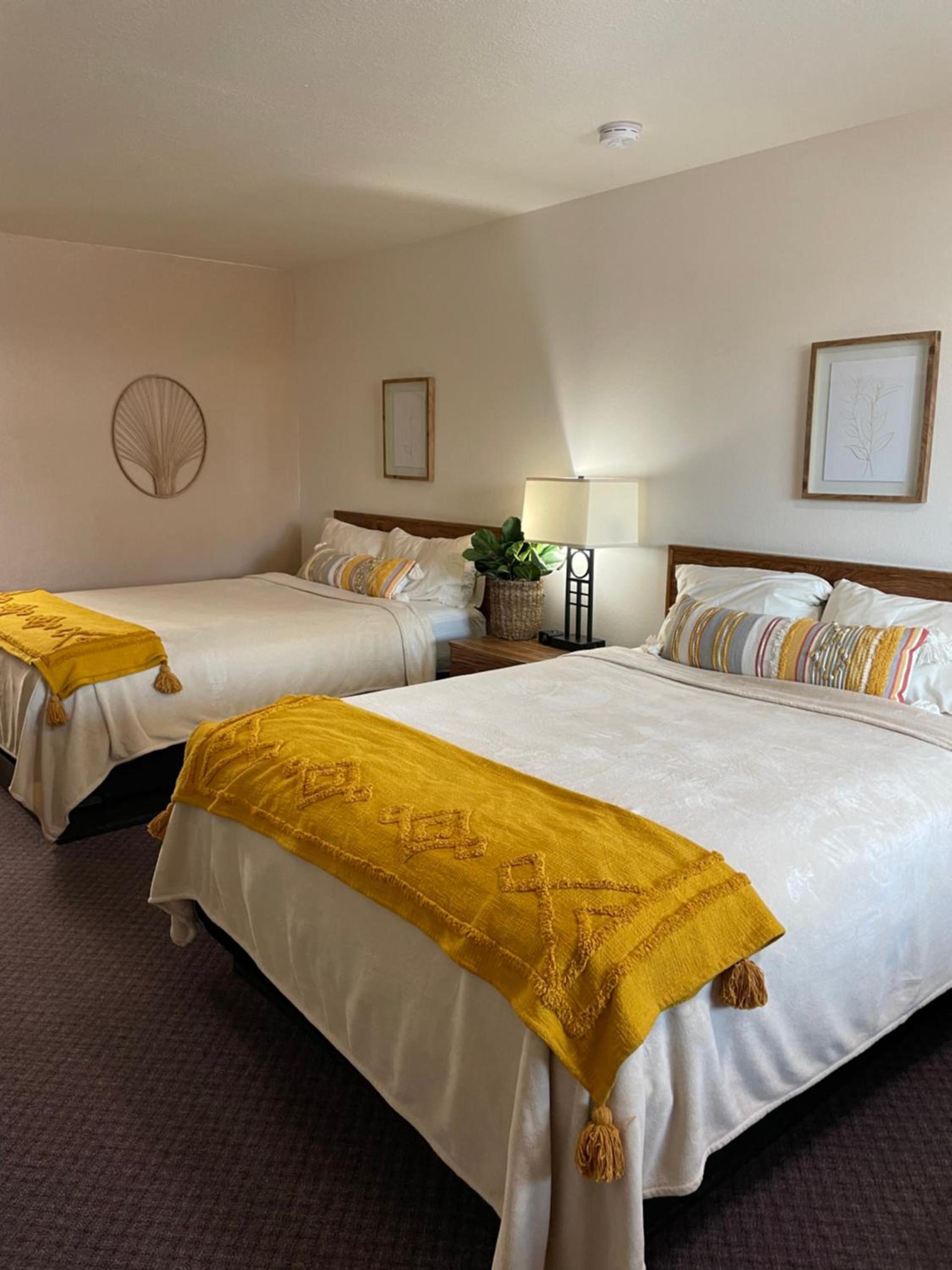 Hagerman Valley Inn photo 4