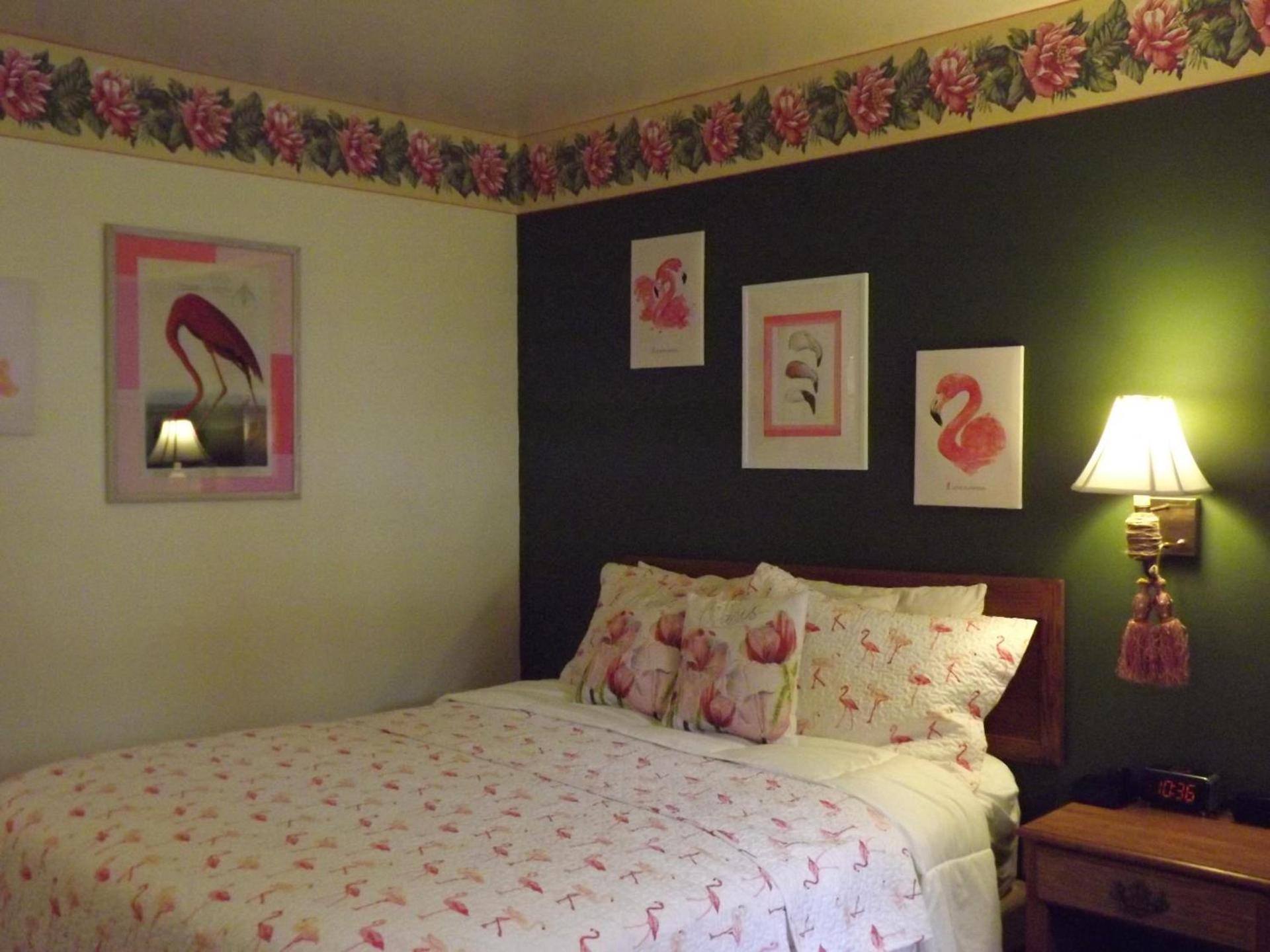 Crest Country Inn photo 25