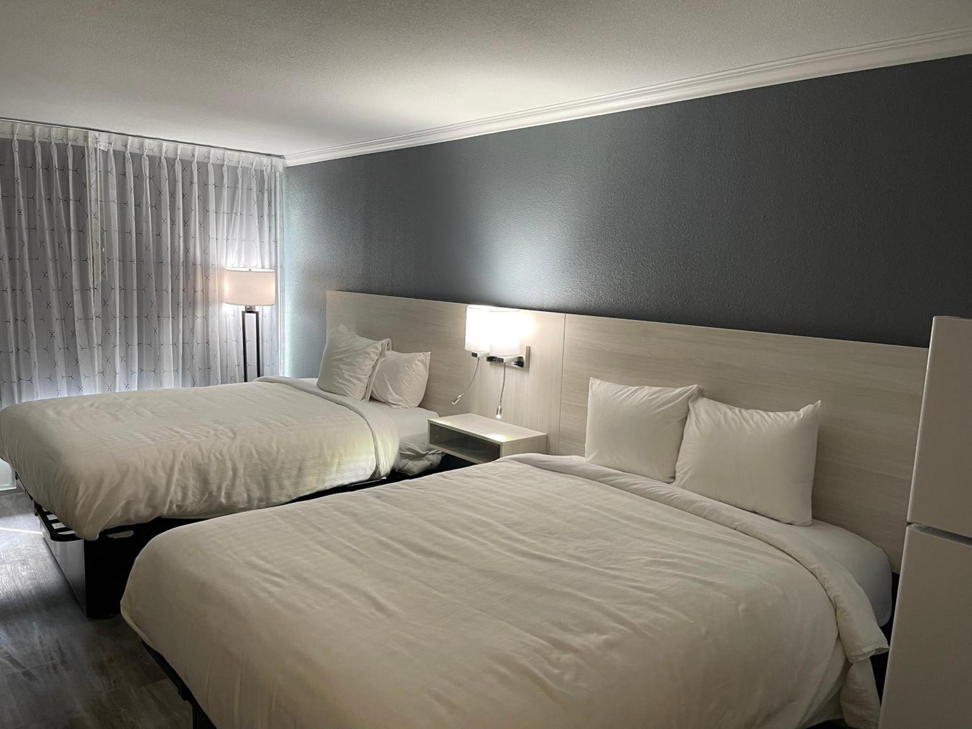 MainStay Suites Florence - Darlington photo 30
