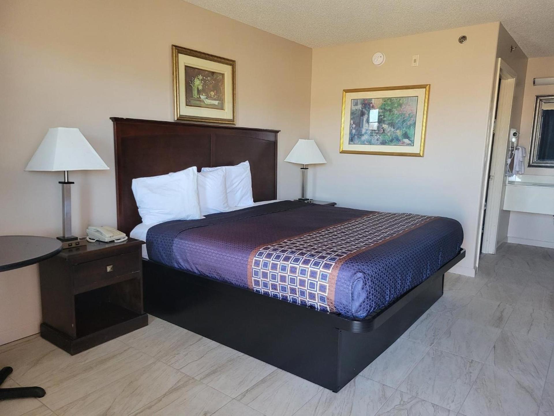 Carom Inn Denham Springs-BatonRouge photo 16