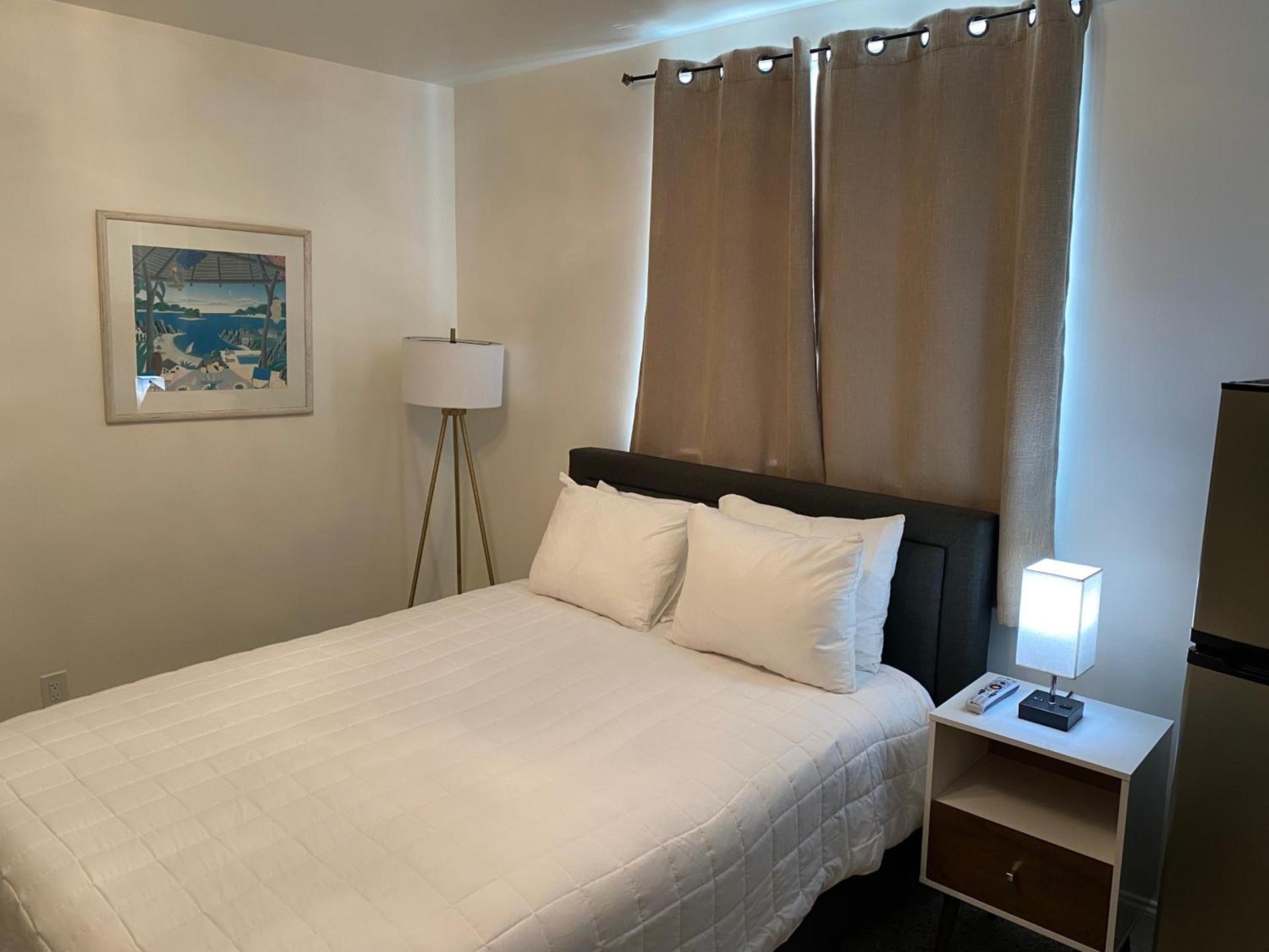 Tiana Beach Inn photo 38