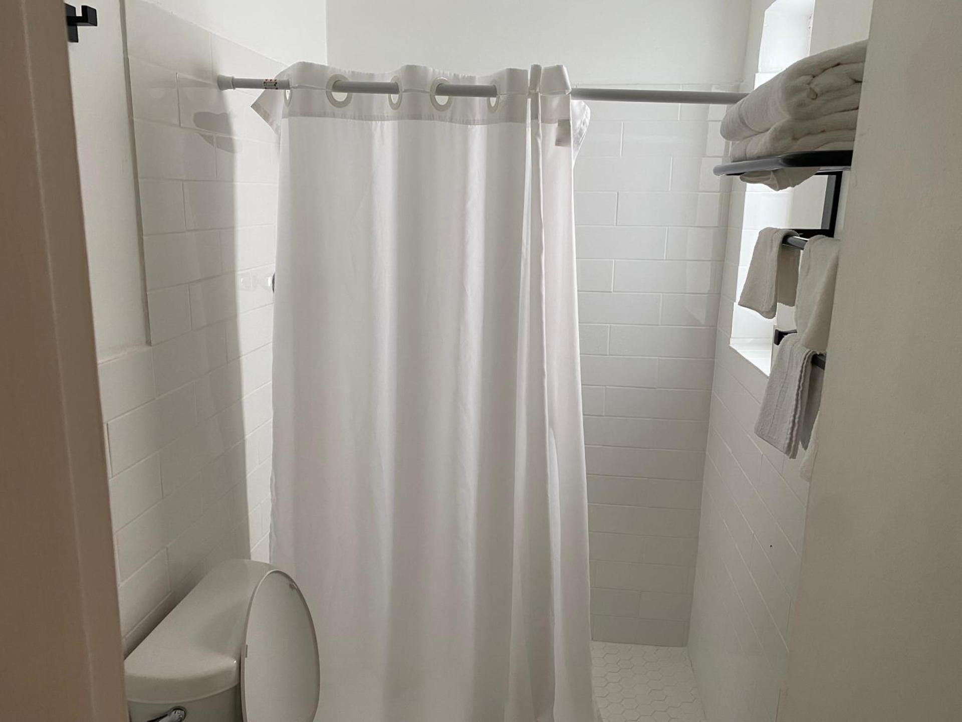 Tiana Beach Inn photo 41