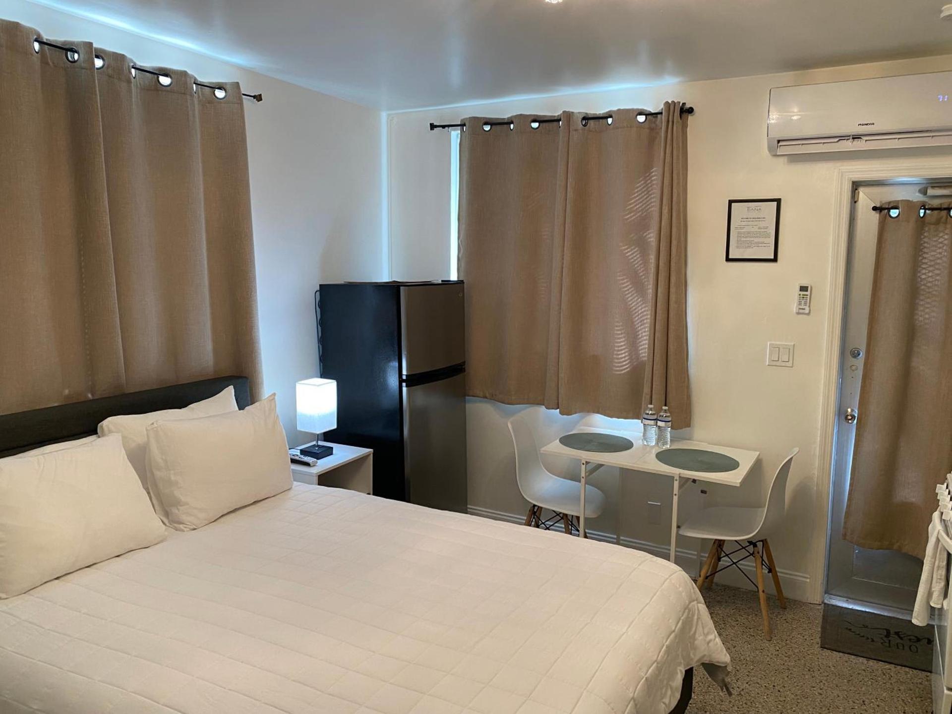 Tiana Beach Inn photo 40