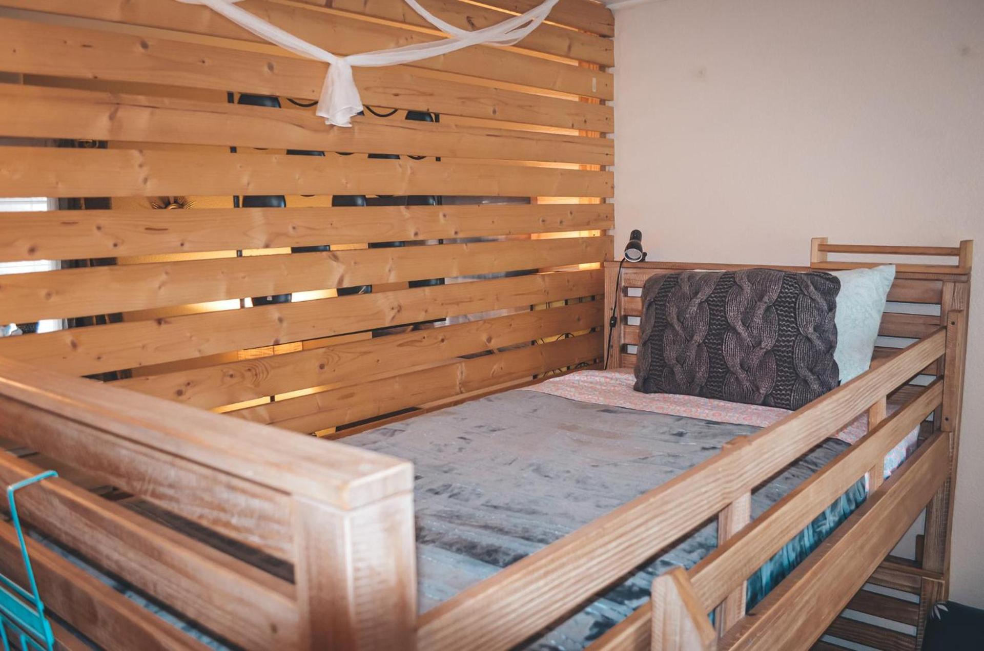 Hollywood Light Haven Lodge photo 41