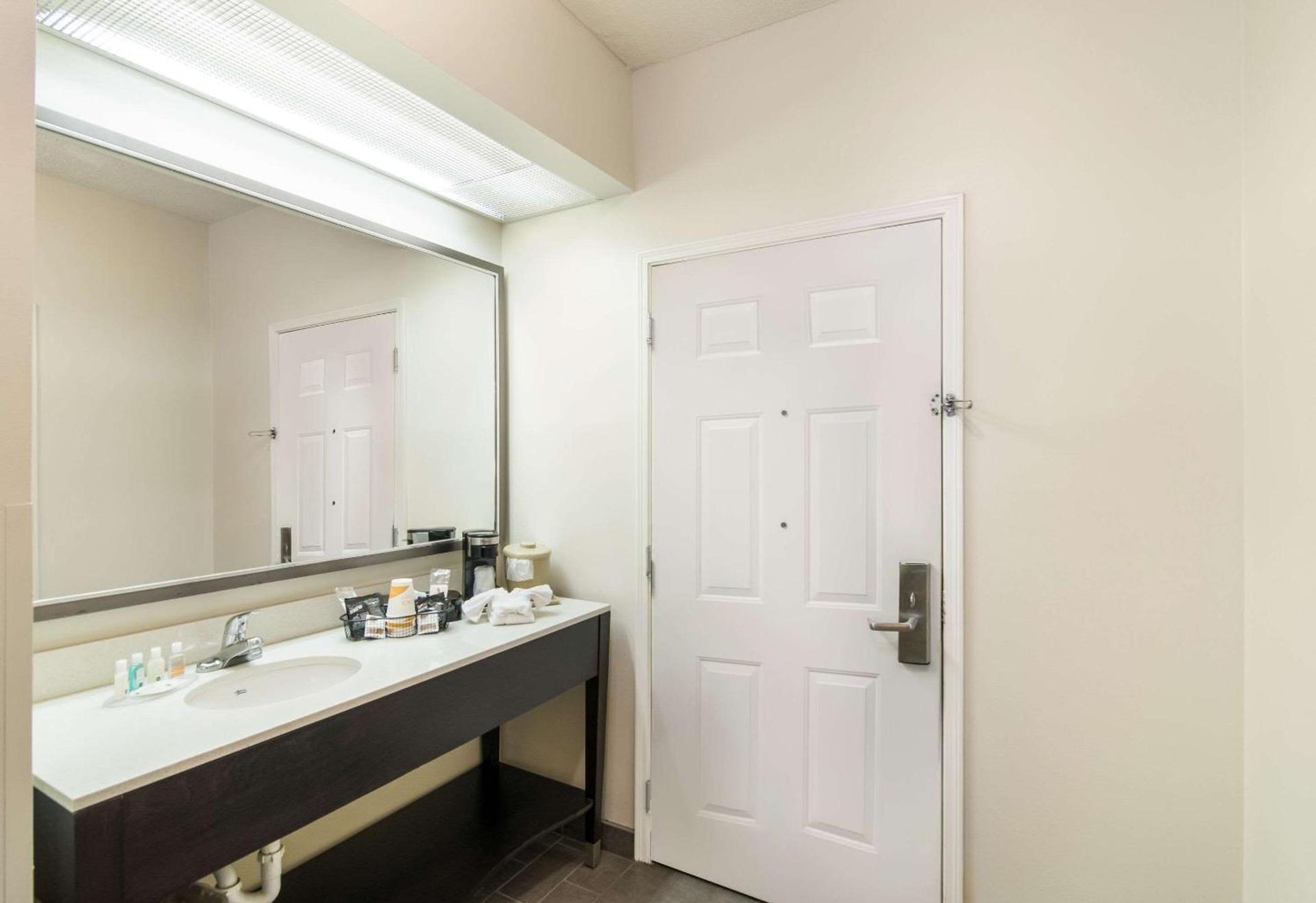 Best Western of Crestview photo 17
