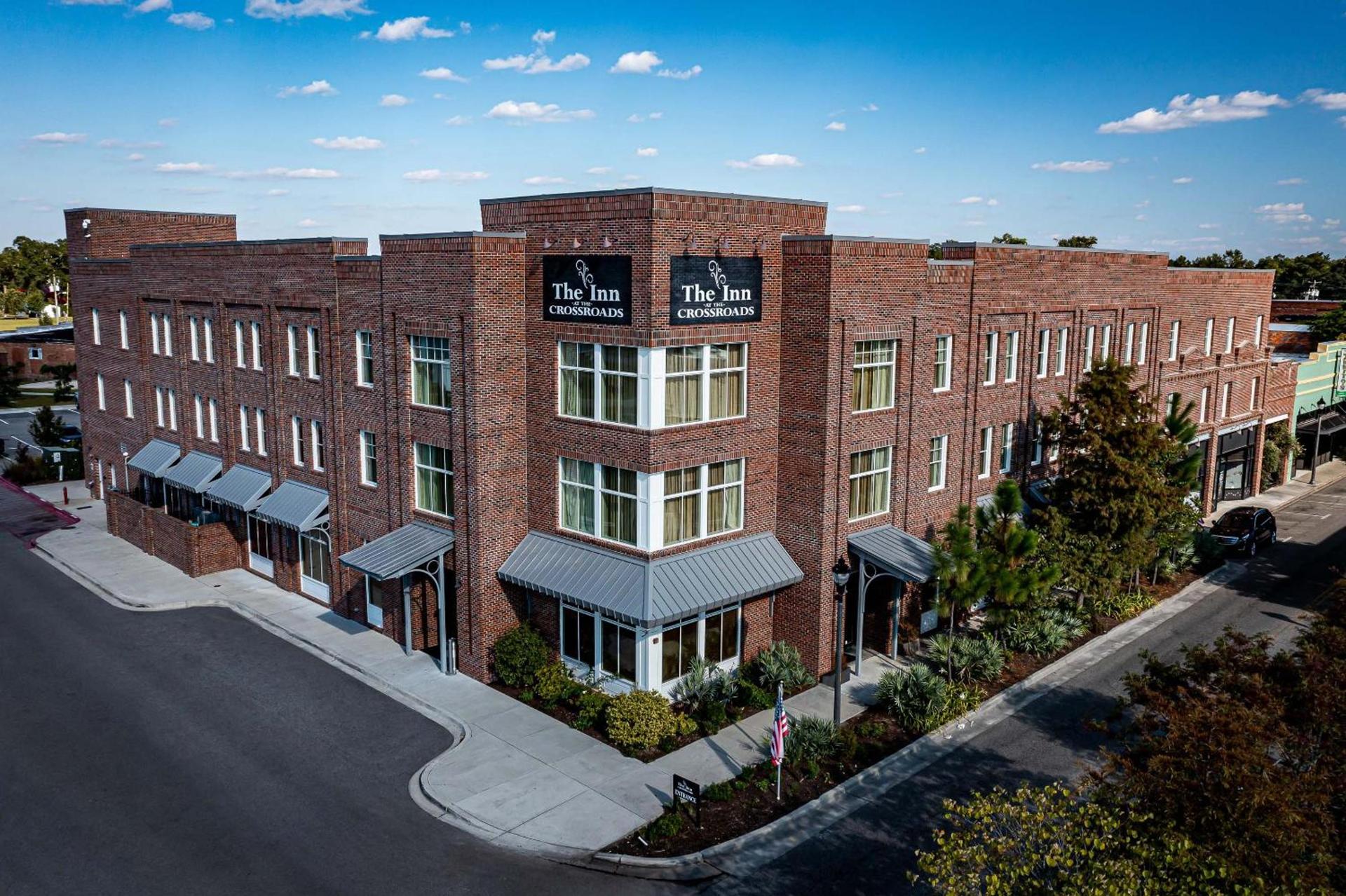 The Inn At The Crossroads — hotel in Lake City