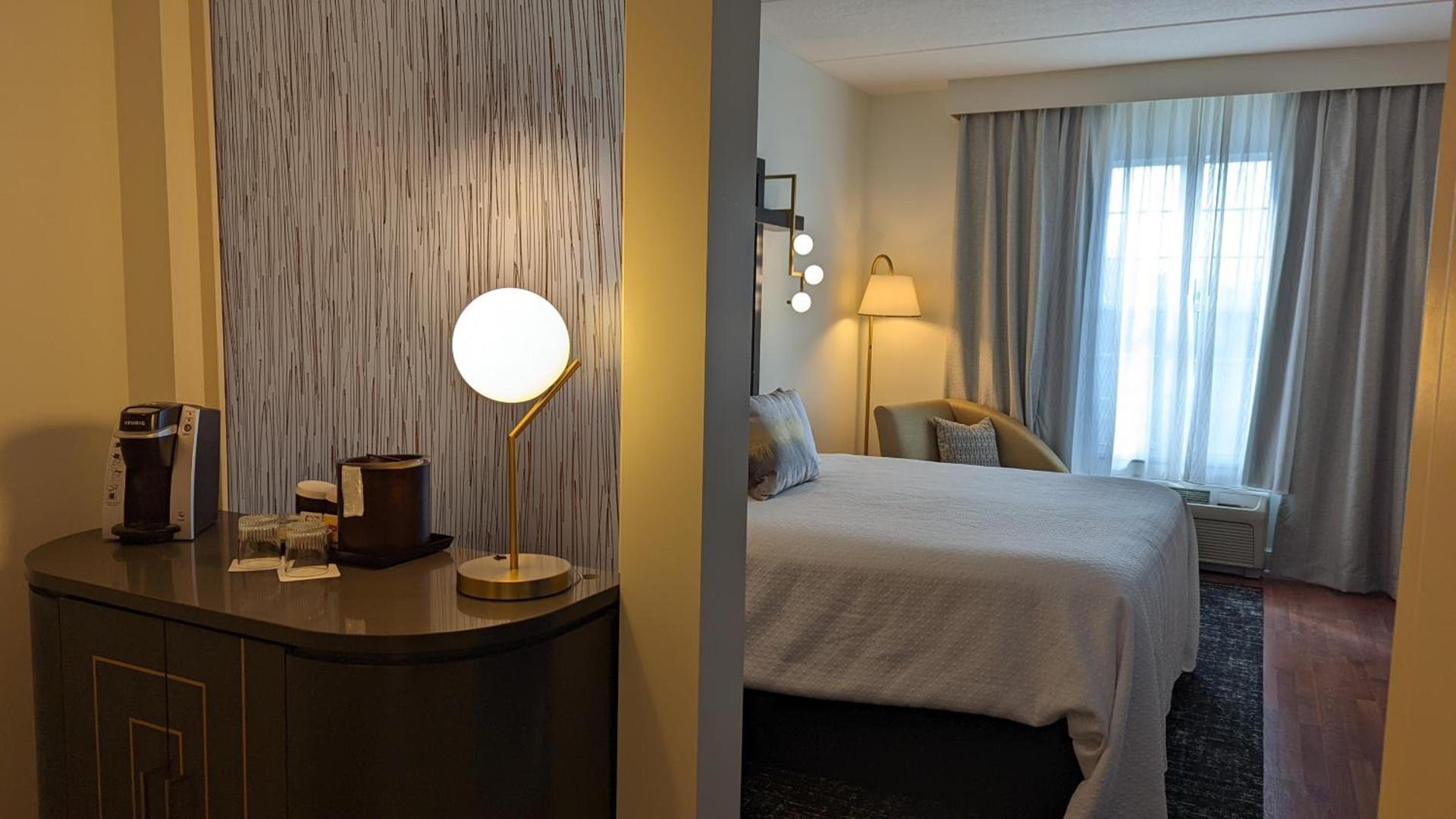 Hotel Indigo Jacksonville-Deerwood Park by IHG photo 13