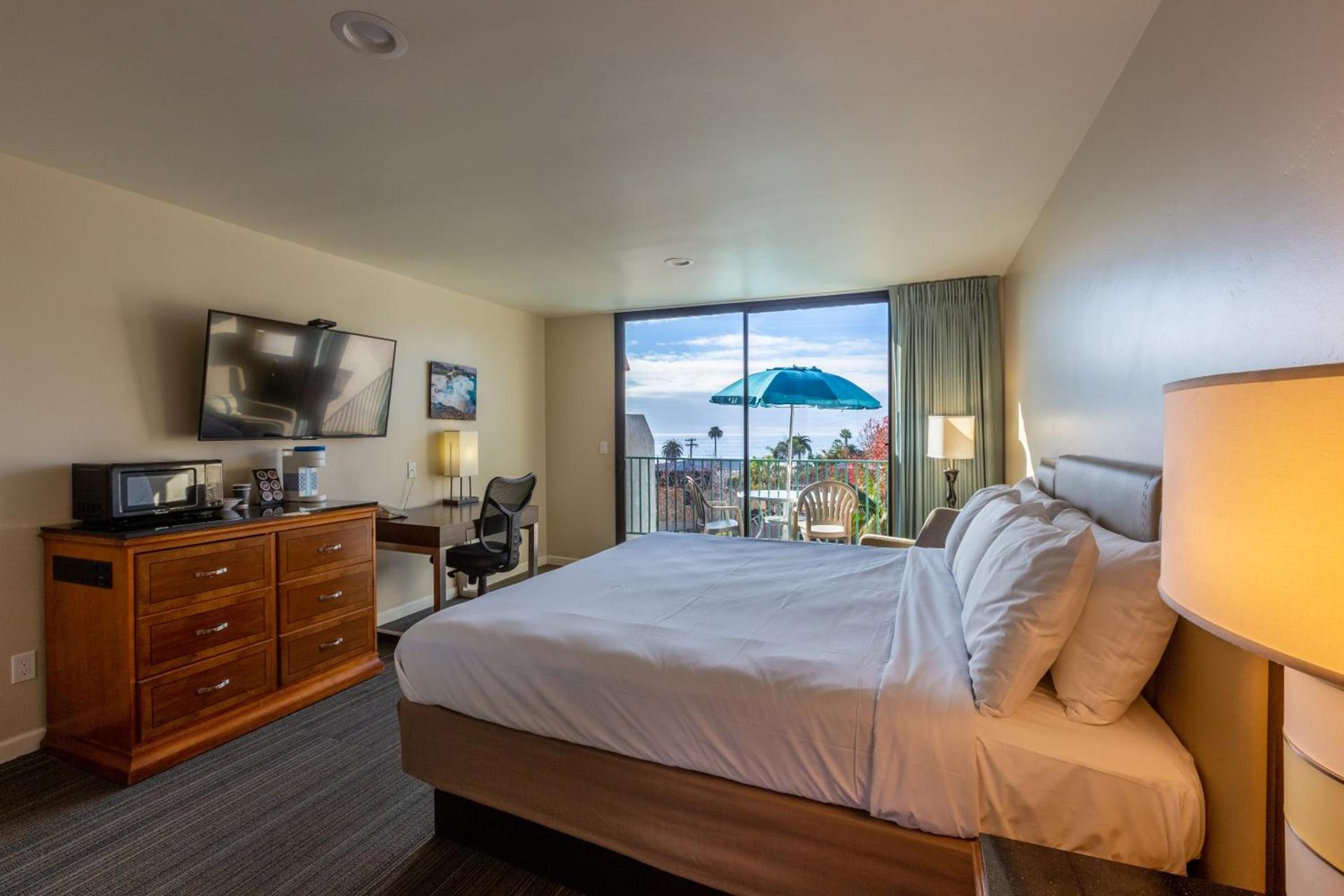 Moonlight Beach Motel photo 67