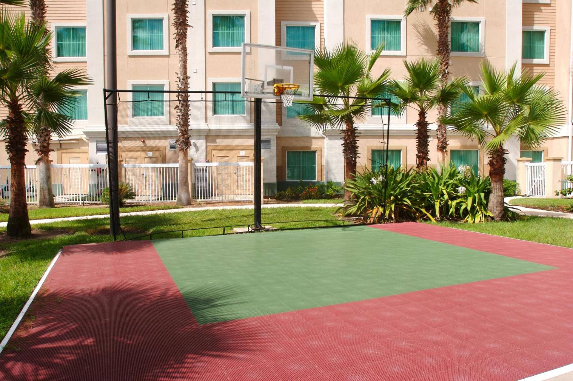 Hawthorn Extended Stay by Wyndham Orlando photo 4