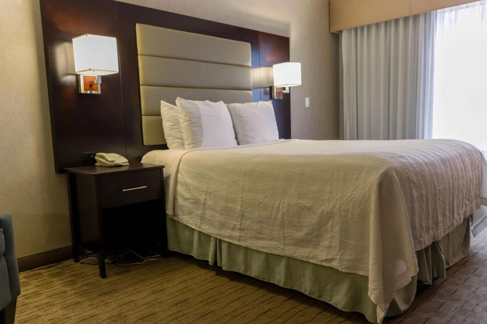 Best Western Plus Silverdale Beach Hotel photo 7