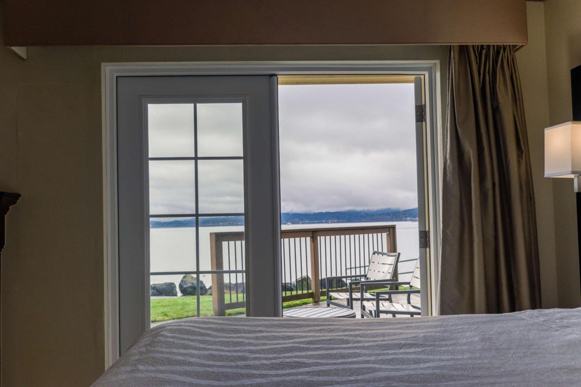 Best Western Plus Silverdale Beach Hotel photo 17