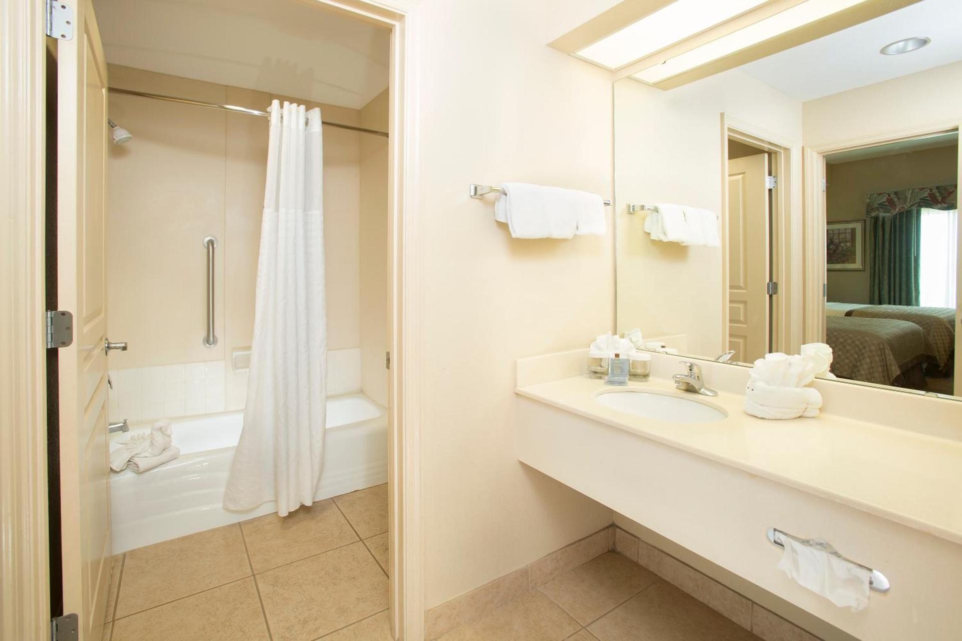 Hawthorn Extended Stay by Wyndham Orlando photo 6