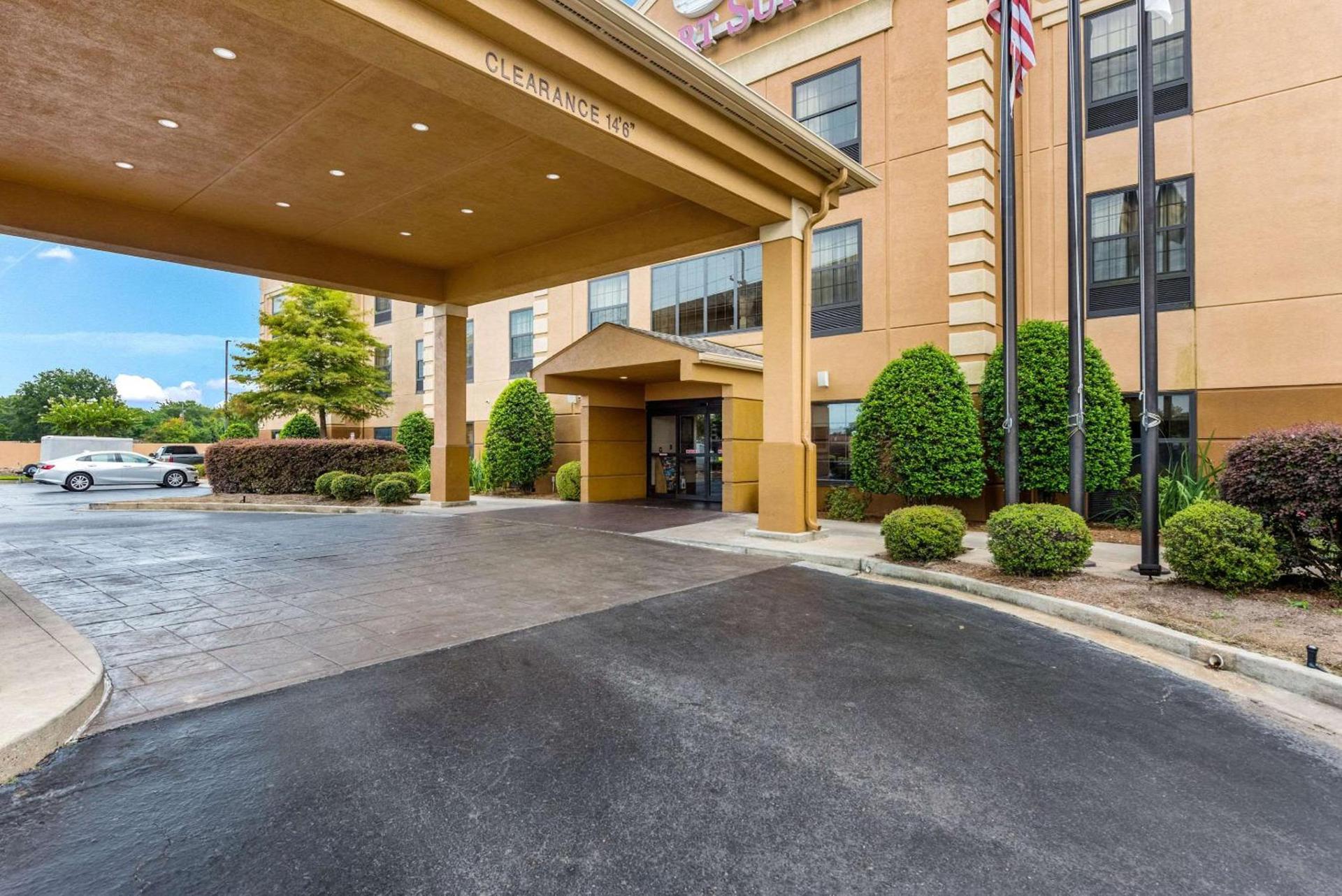 Comfort Suites Monroe photo 5