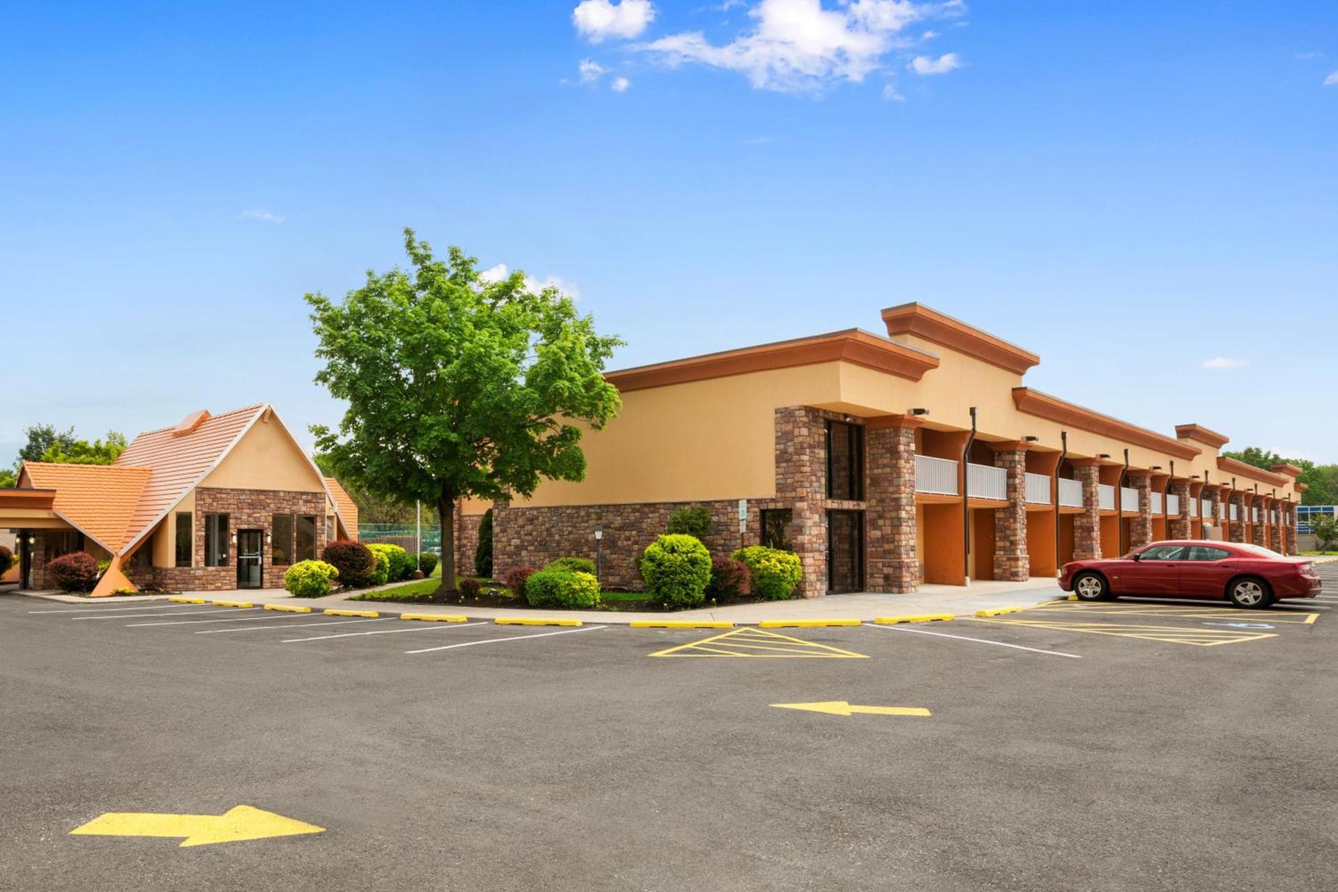 Howard Johnson by Wyndham North Plainfield photo 26