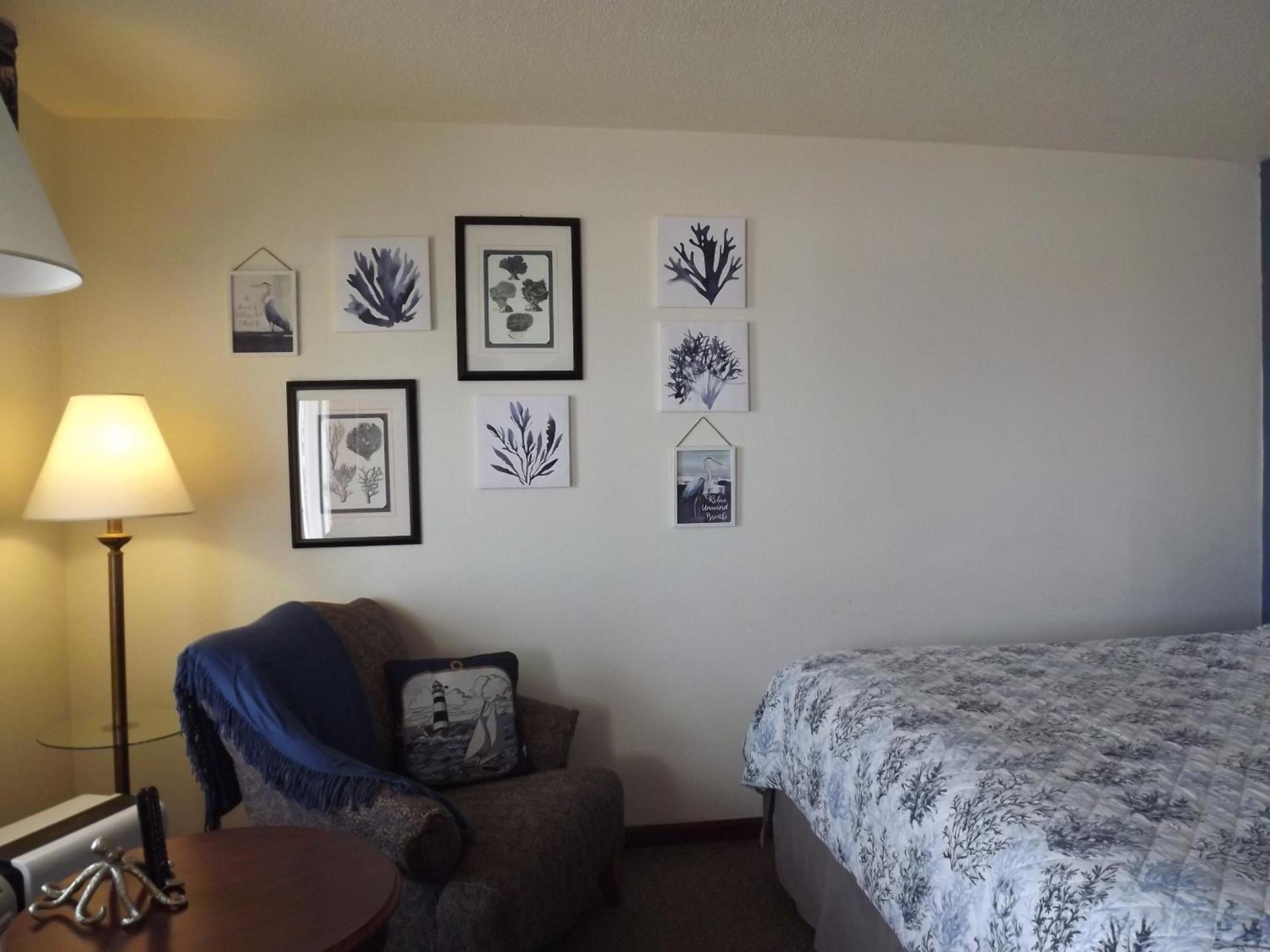 Crest Country Inn photo 73