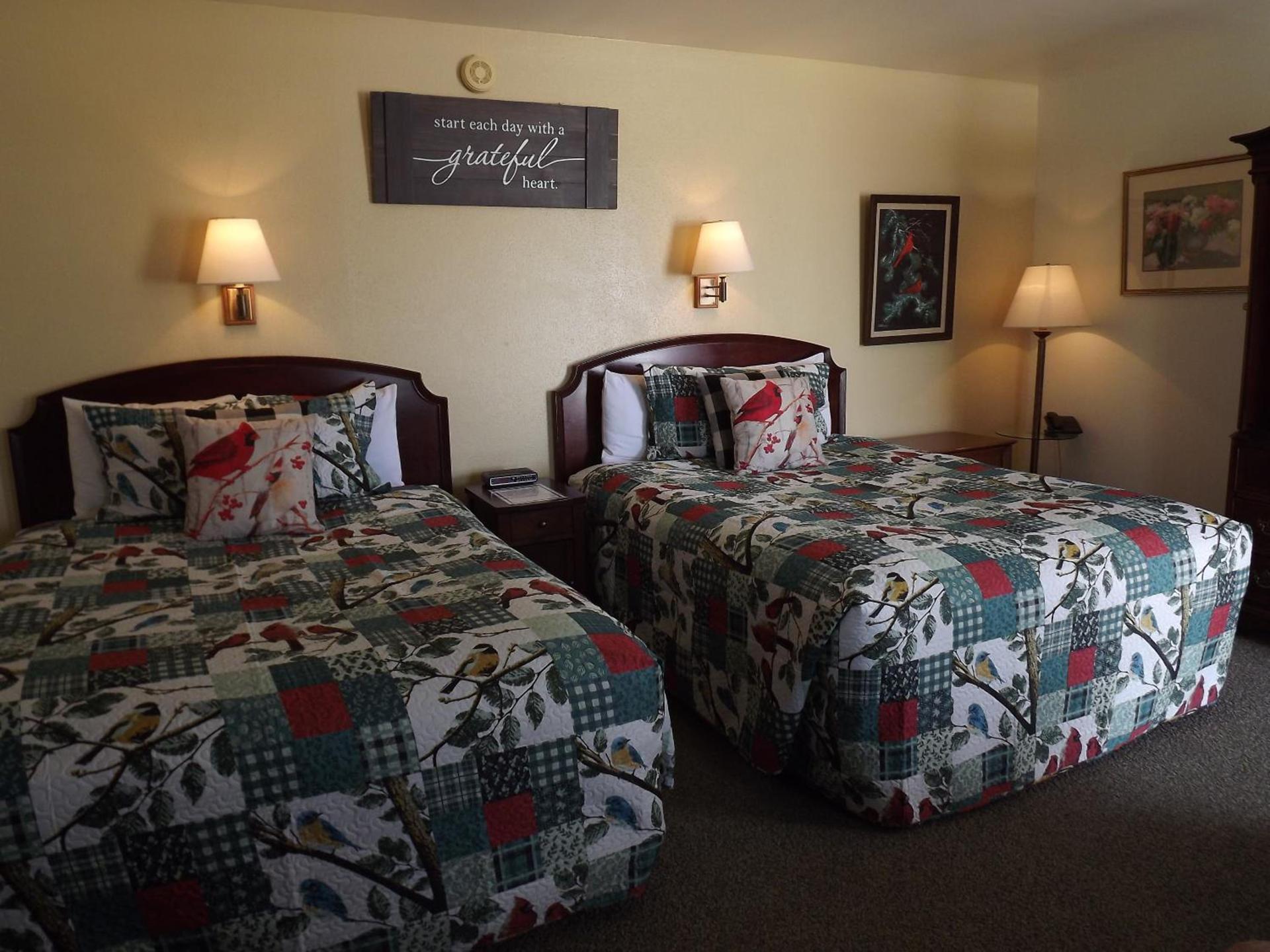 Crest Country Inn photo 78