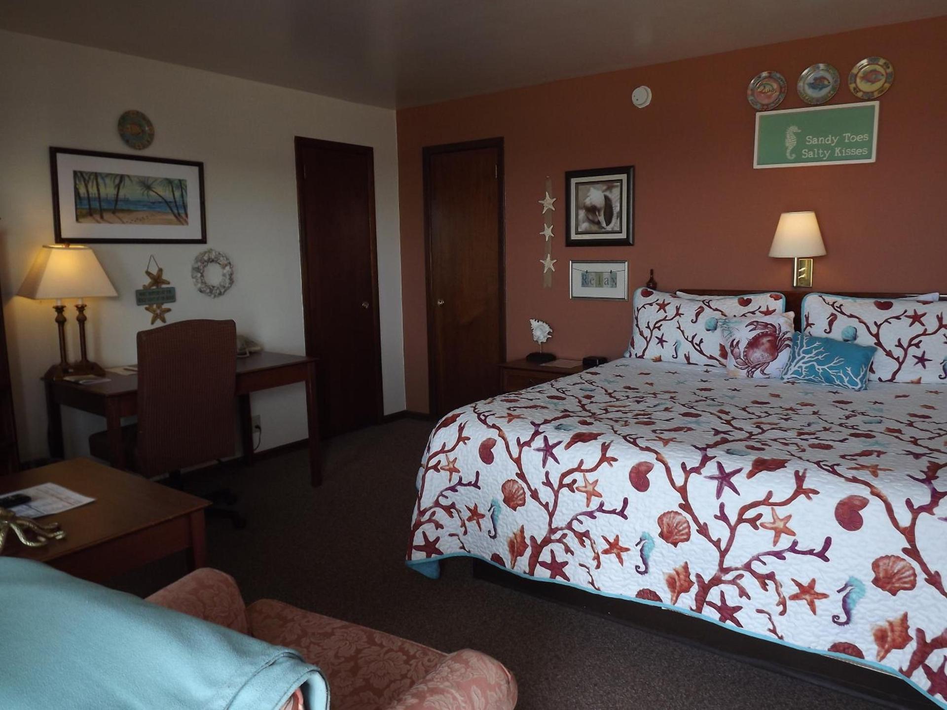 Crest Country Inn photo 86