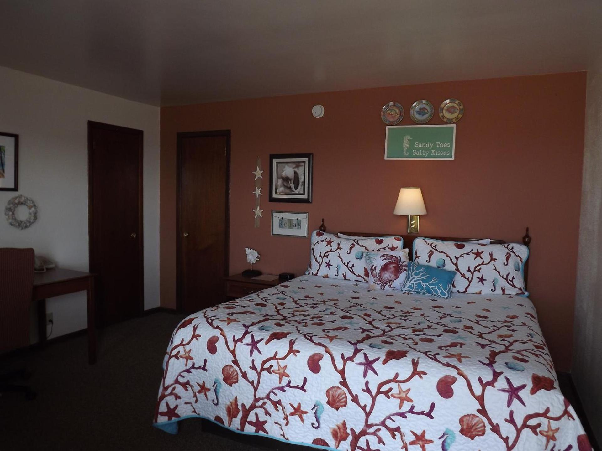 Crest Country Inn photo 87