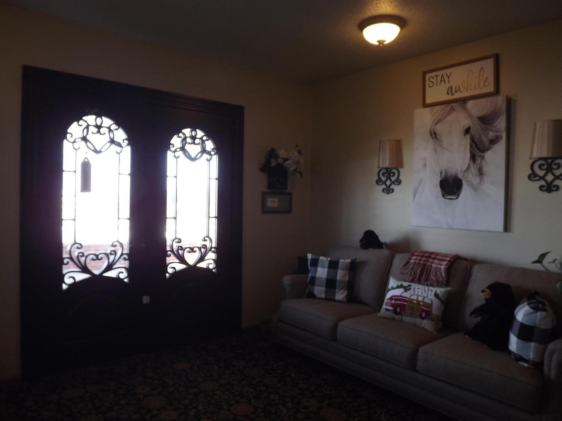 Crest Country Inn photo 98